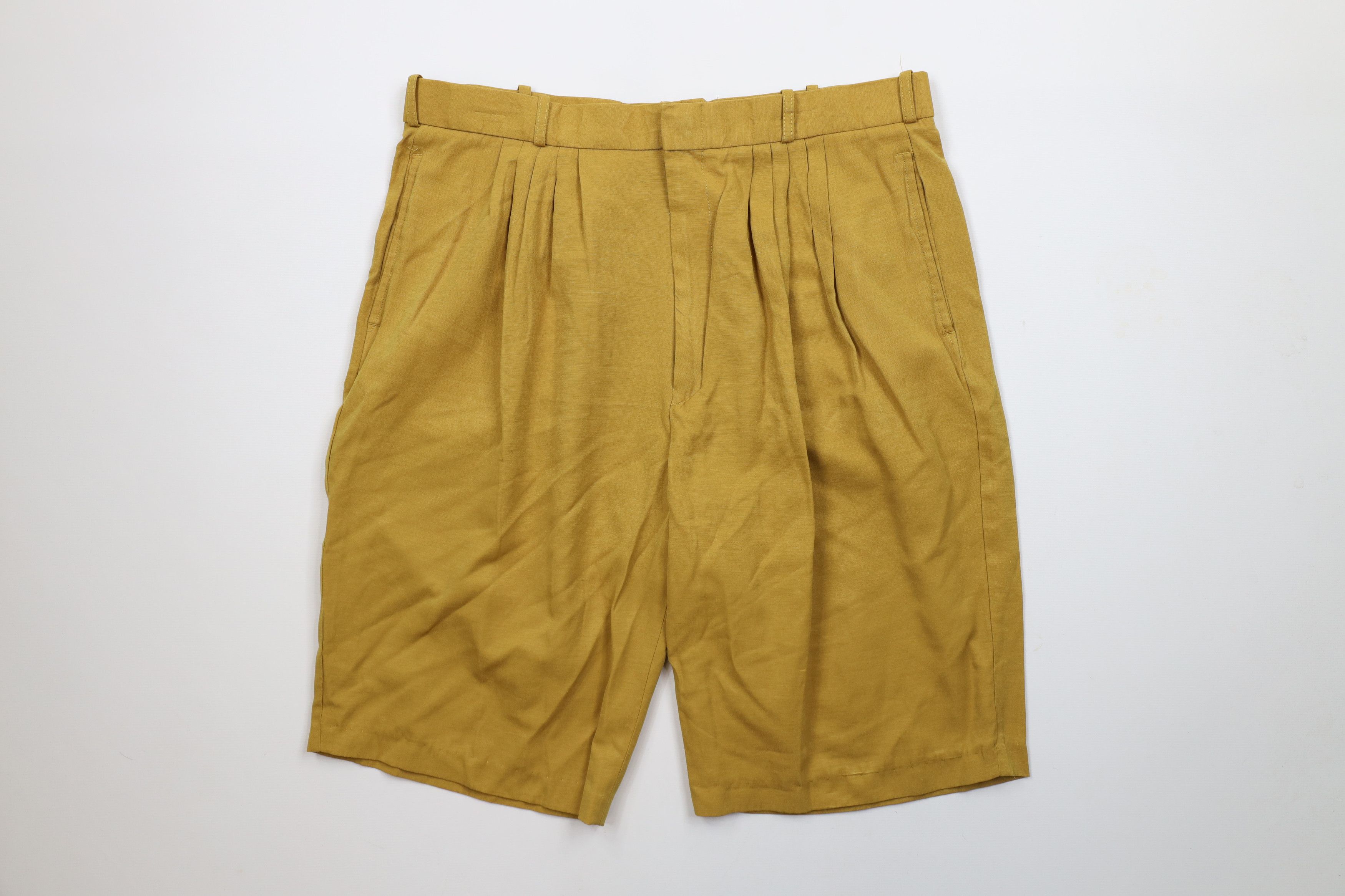 Vintage Vintage 90s Streetwear Baggy Rayon Blend Chino Shorts Size US 36 / EU 52 - 1 Thumbnail
