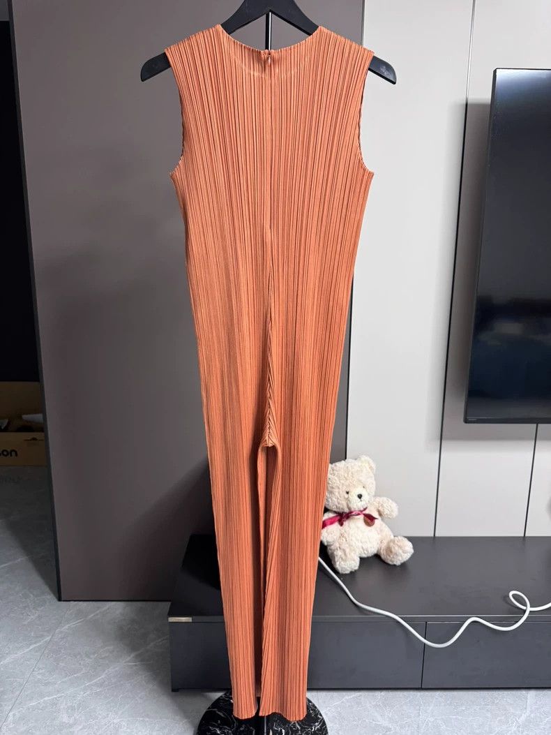 Issey Miyake issey miyake size:3 Orange zipped jumpsuit Size 42" / US 20 - 2 Thumbnail