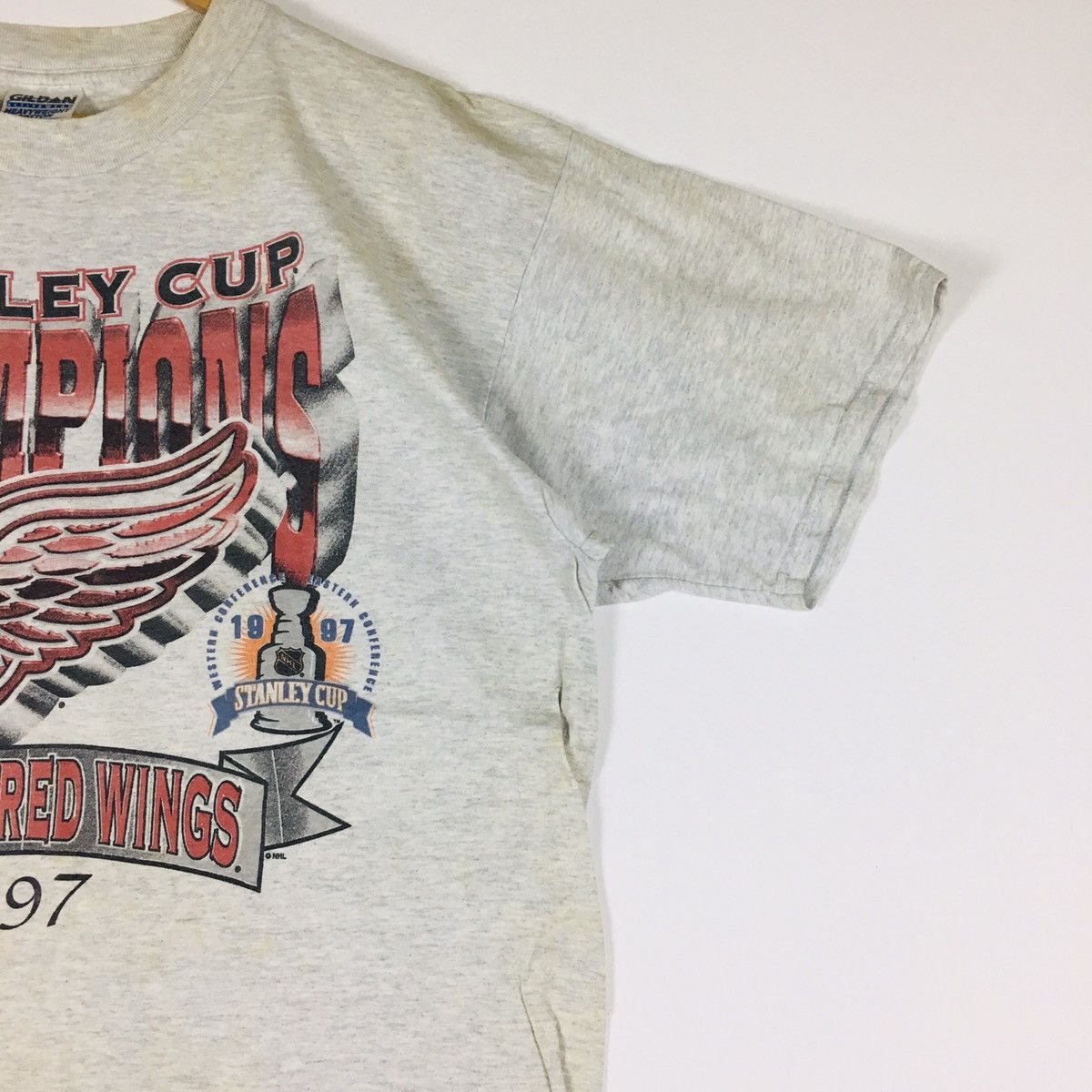 Gildan × NHL × Red Wing Vintage 1997 Stanley Cup Detroit Red Wings Size US L / EU 52-54 / 3 - 5 Thumbnail