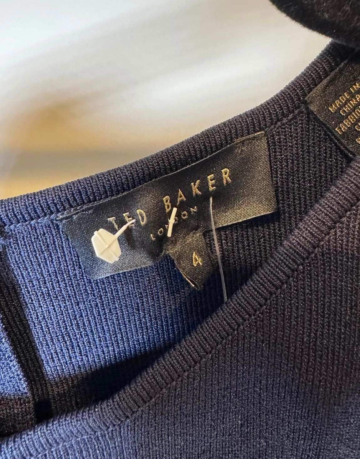 Ted Baker Ted Baker London Women's Dress - Elegant Navy Blue Size S / US 4 / IT 40 - 2 Thumbnail