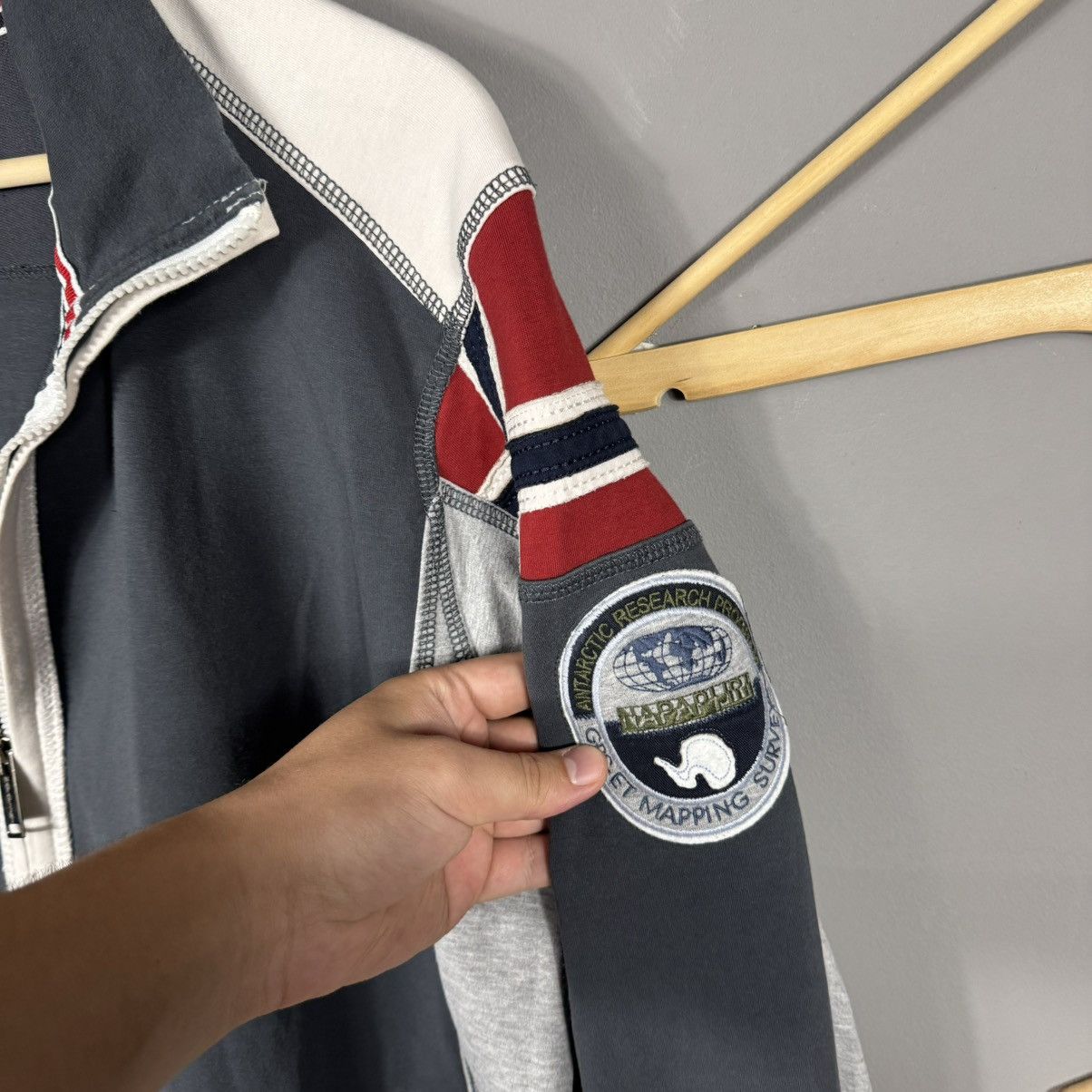 Napapijri Napapijri Zip Track Jacket Size US L / EU 52-54 / 3 - 7 Thumbnail