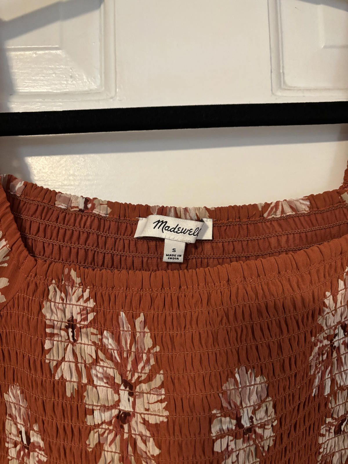 Madewell Madewell Rust Floral Smocked Puff Sleeve Top Size S Size S / US 4 / IT 40 - 3 Thumbnail