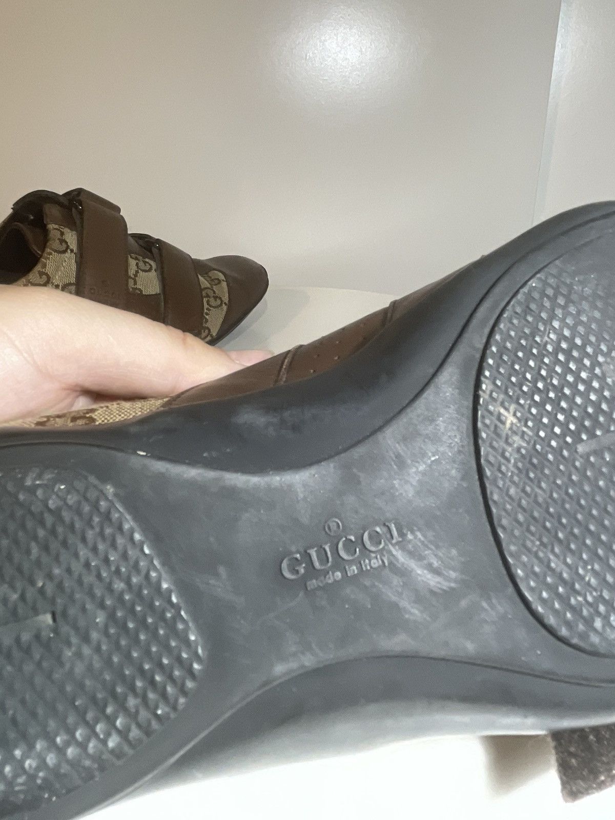 Gucci Gucci Tom Ford Era Brown Monogram Velcro Sneakers Size US 6.5 / IT 36.5 - 9 Thumbnail