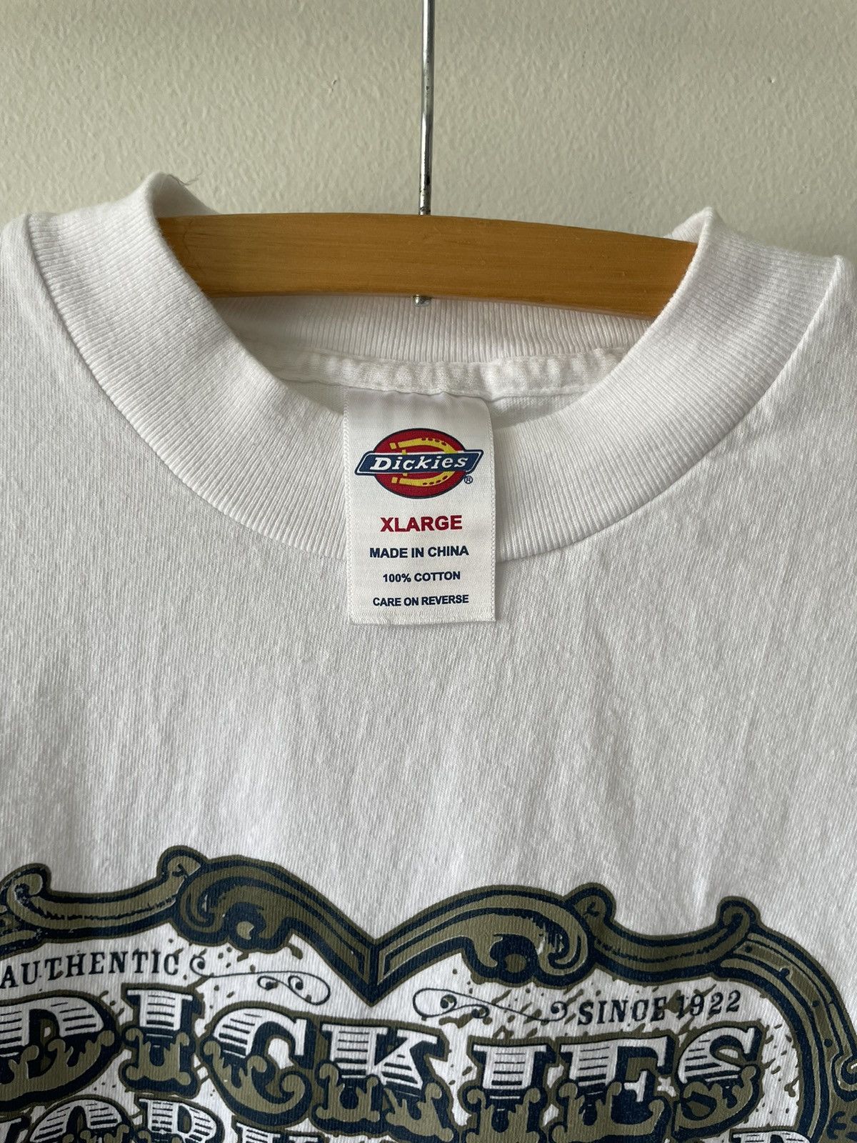 Vintage Vintage Y2K Dickies Workwear Logo tee Size US XL / EU 56 / 4 - 3 Thumbnail