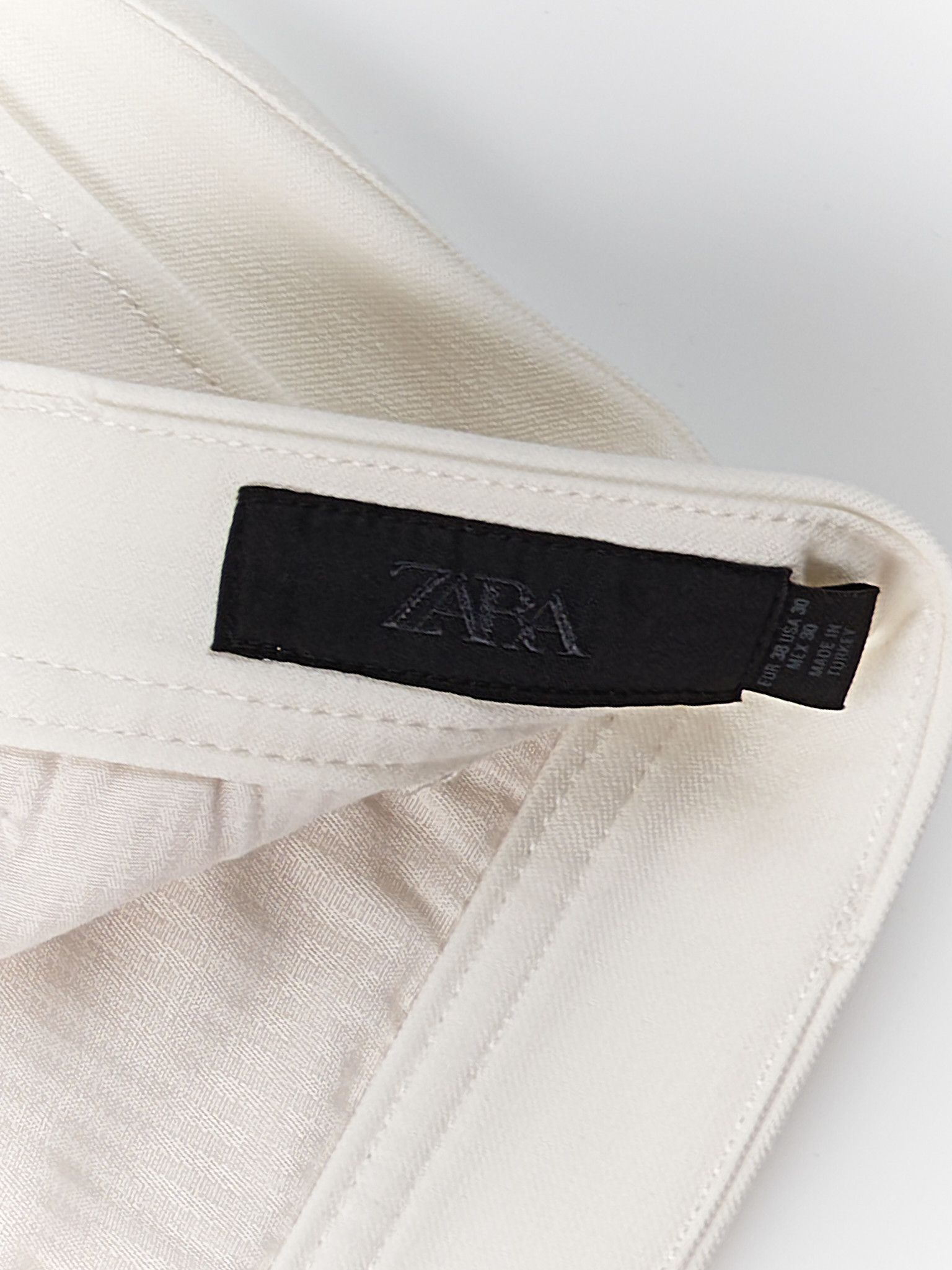 Zara ZARA STRAIGHT FIT CHINO PANTS CREME Size US 30 / EU 46 - 4 Thumbnail