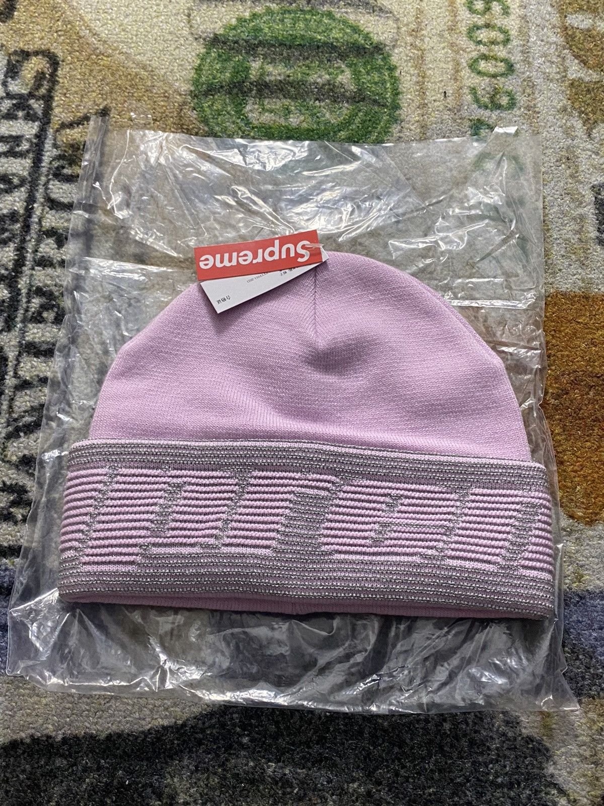 Supreme Supreme Reflective Jacquard Beanie Pink Size ONE SIZE - 3 Thumbnail