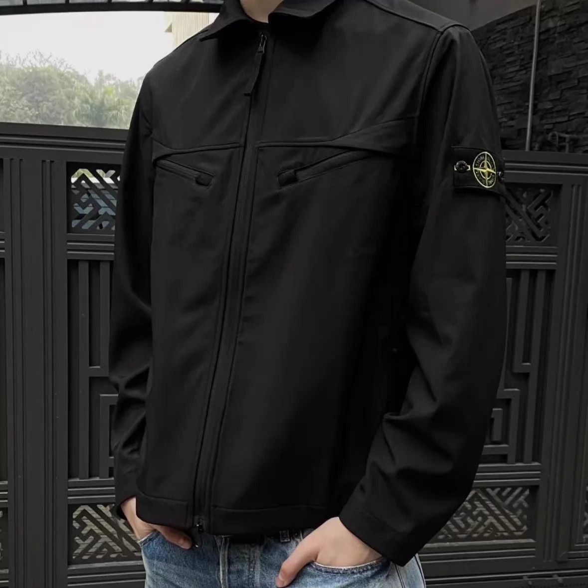 Stone Island Stone Island Light Soft Shell-R Jacket S 99 New Size US S / EU 44-46 / 1 - 7 Thumbnail