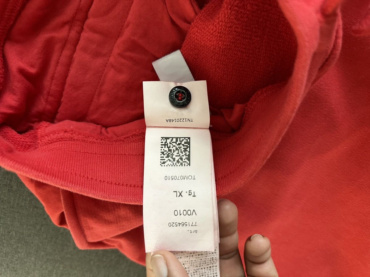 Stone Island Red stone island joggers size XL Size US 36 / EU 52 - 9 Thumbnail