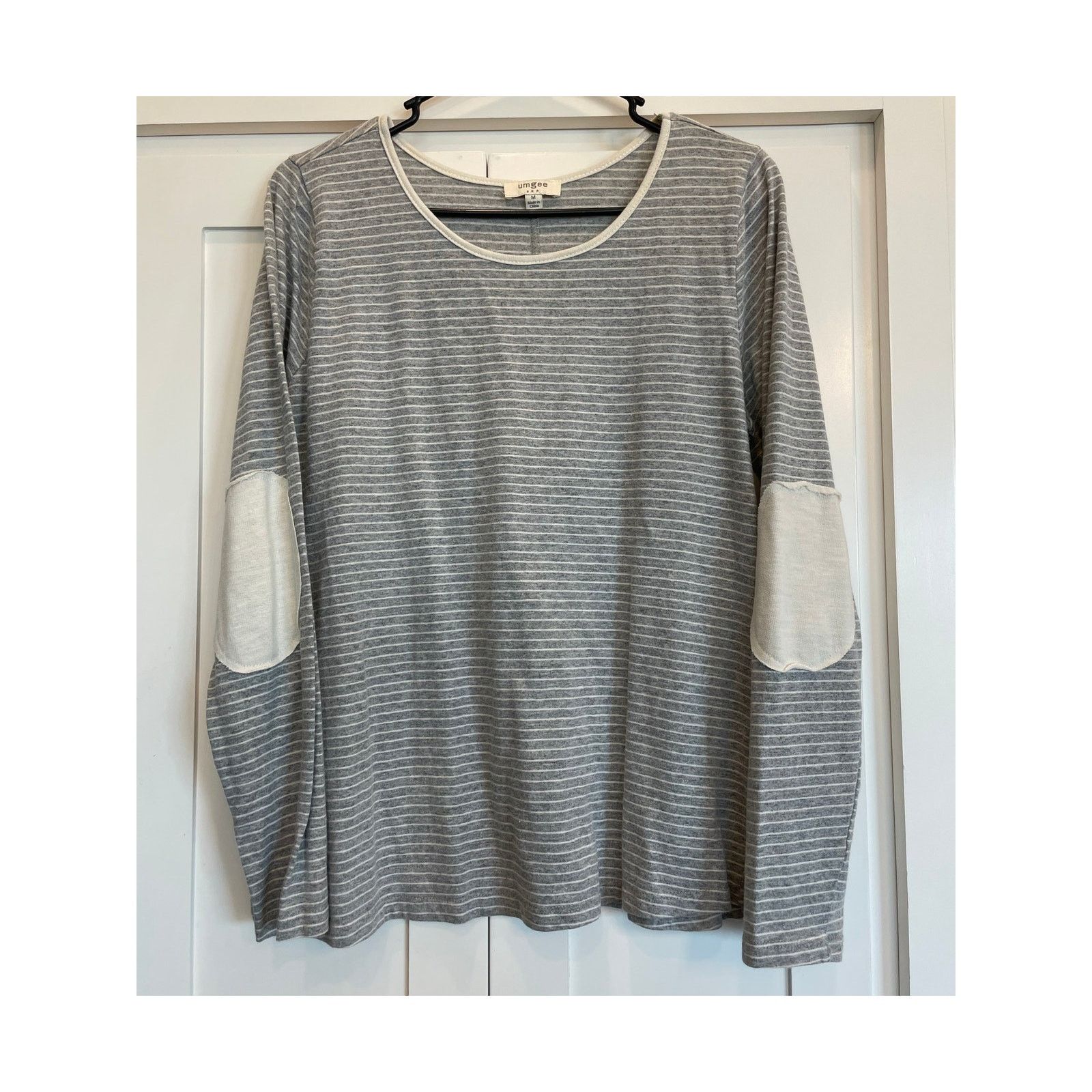 Other UMGEE Grey and white stripe L/S pullover tee M bump friendly Size M / US 6-8 / IT 42-44 - 1 Thumbnail
