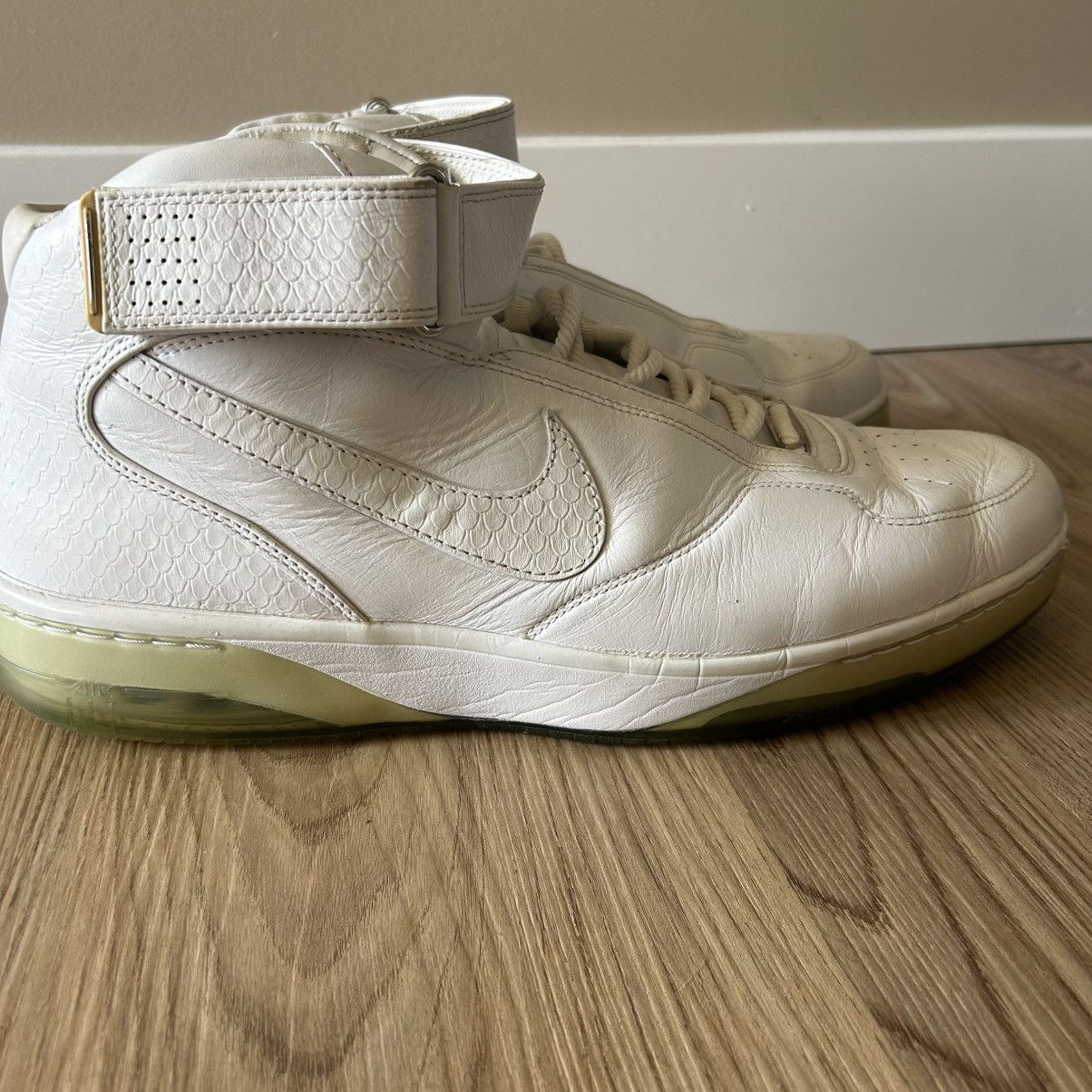 Nike 2006 Nike AF 25 Triple White Size 17 Size US 15 / EU 48 - 2 Thumbnail