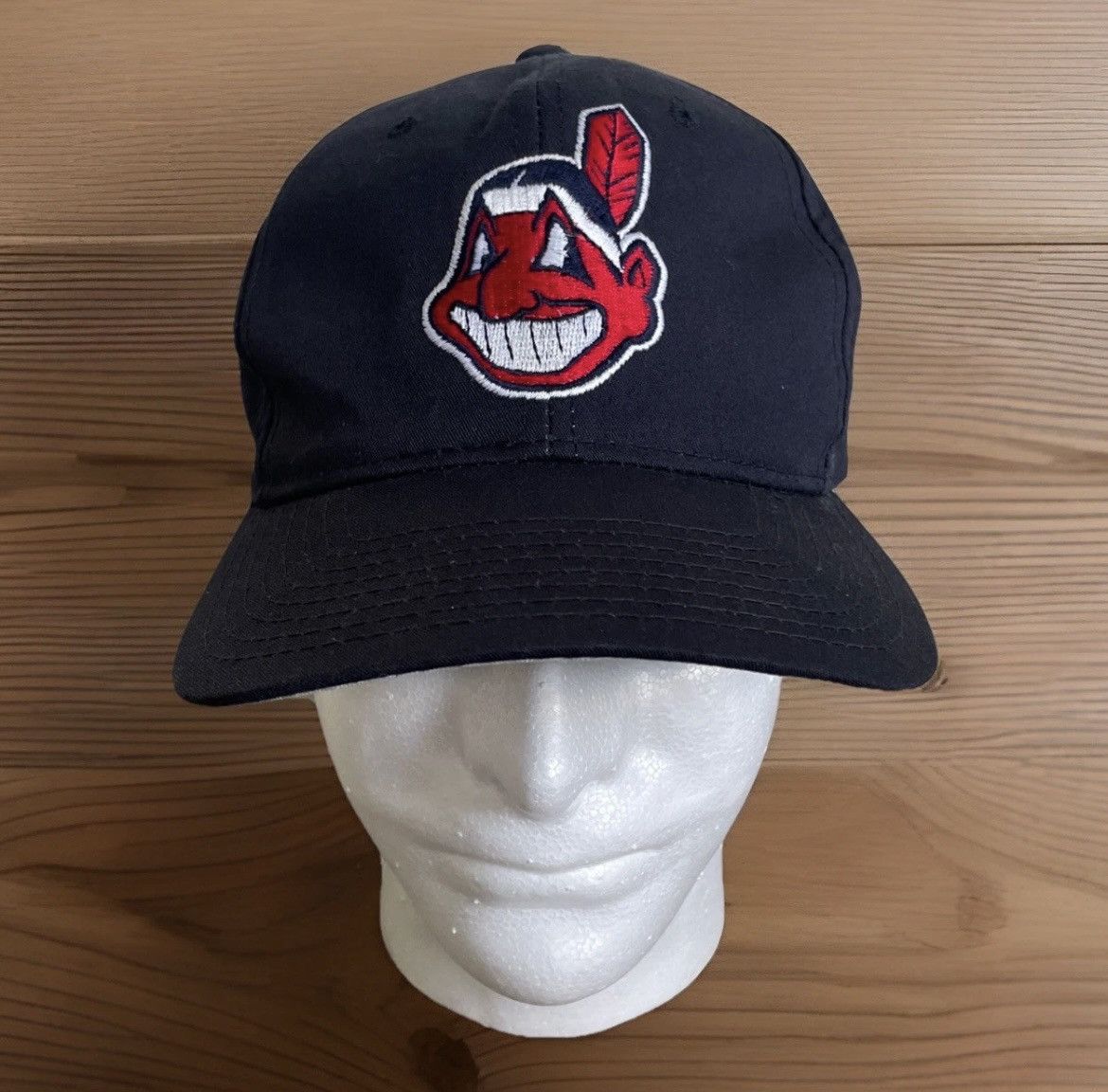 47 Brand Vintage Chief Wahoo 47 Brand Snapback Hat Early 90s Size ONE SIZE - 1 Thumbnail