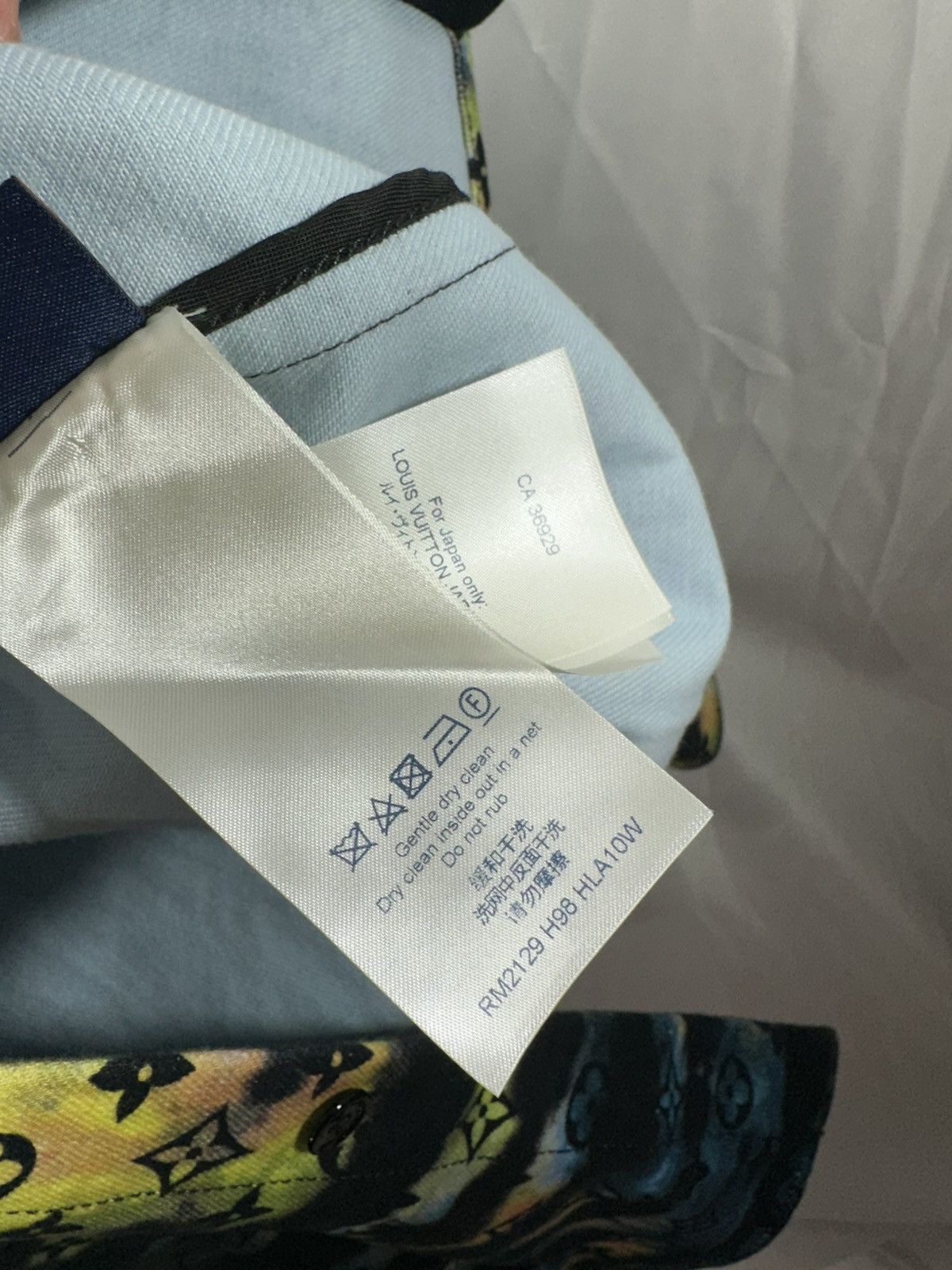 Louis Vuitton Louis Vuitton Shirt Size US L / EU 52-54 / 3 - 16 Thumbnail