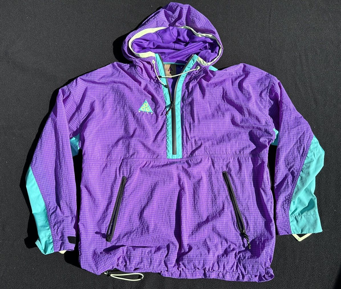 Nike Nike ACG Anorak Woven Hooded Jacket S/M Grape hornets rare