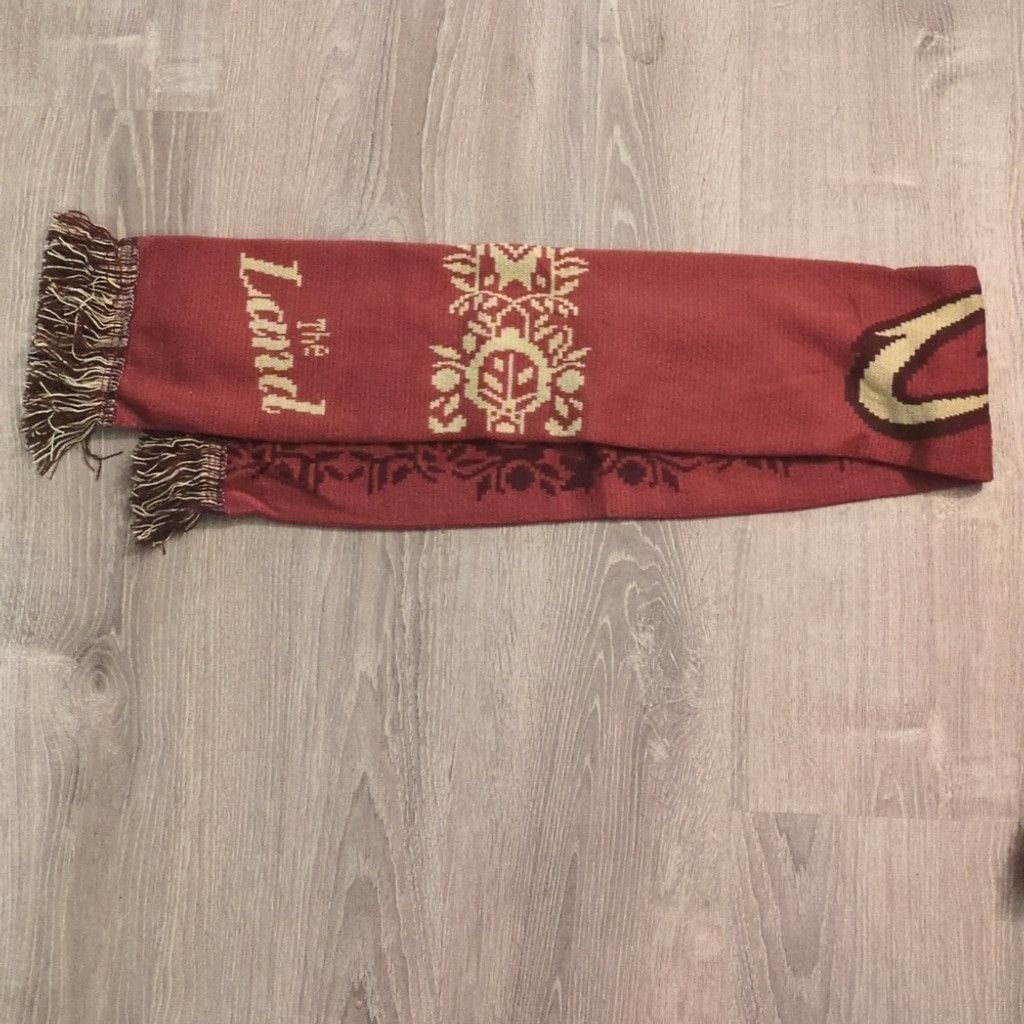 Other Idegy bally Sports Cleveland Cavaliers Scarf OS Size ONE SIZE - 1 Thumbnail