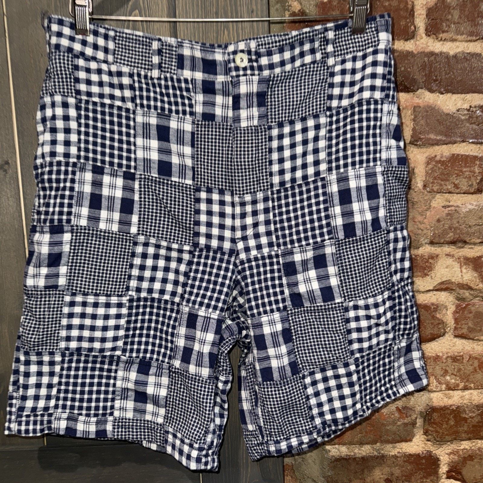 Brooks Brothers Vintage Brooks Brothers Patchwork Shorts USA Made Navy Sz 32 Size US 32 / EU 48 - 2 Thumbnail