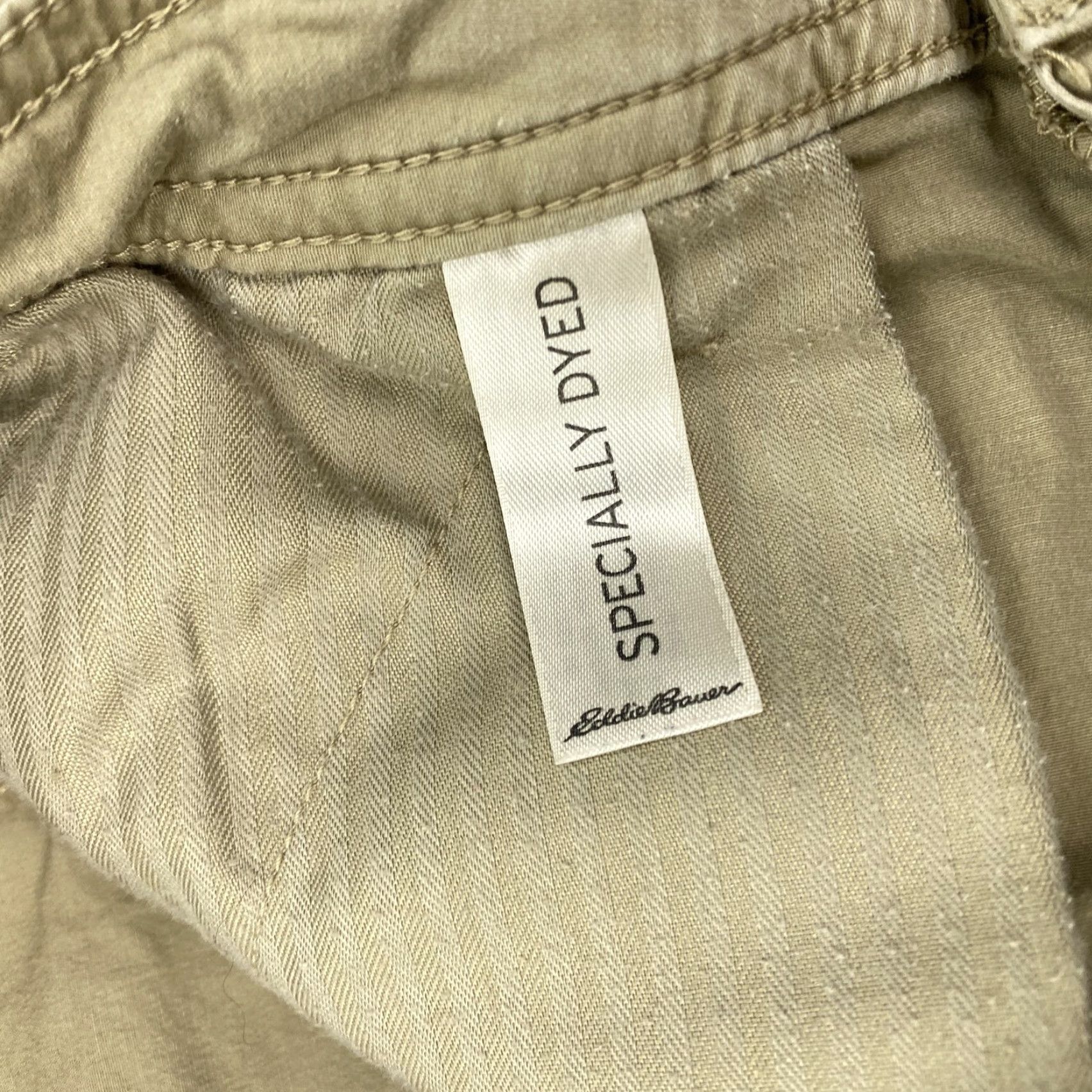 Eddie Bauer Eddie Bauer Shorts Womens 10 Casual Classic Summer Specially Dyed Relaxed Fit Size 32" / US 10 / IT 46 - 7 Thumbnail