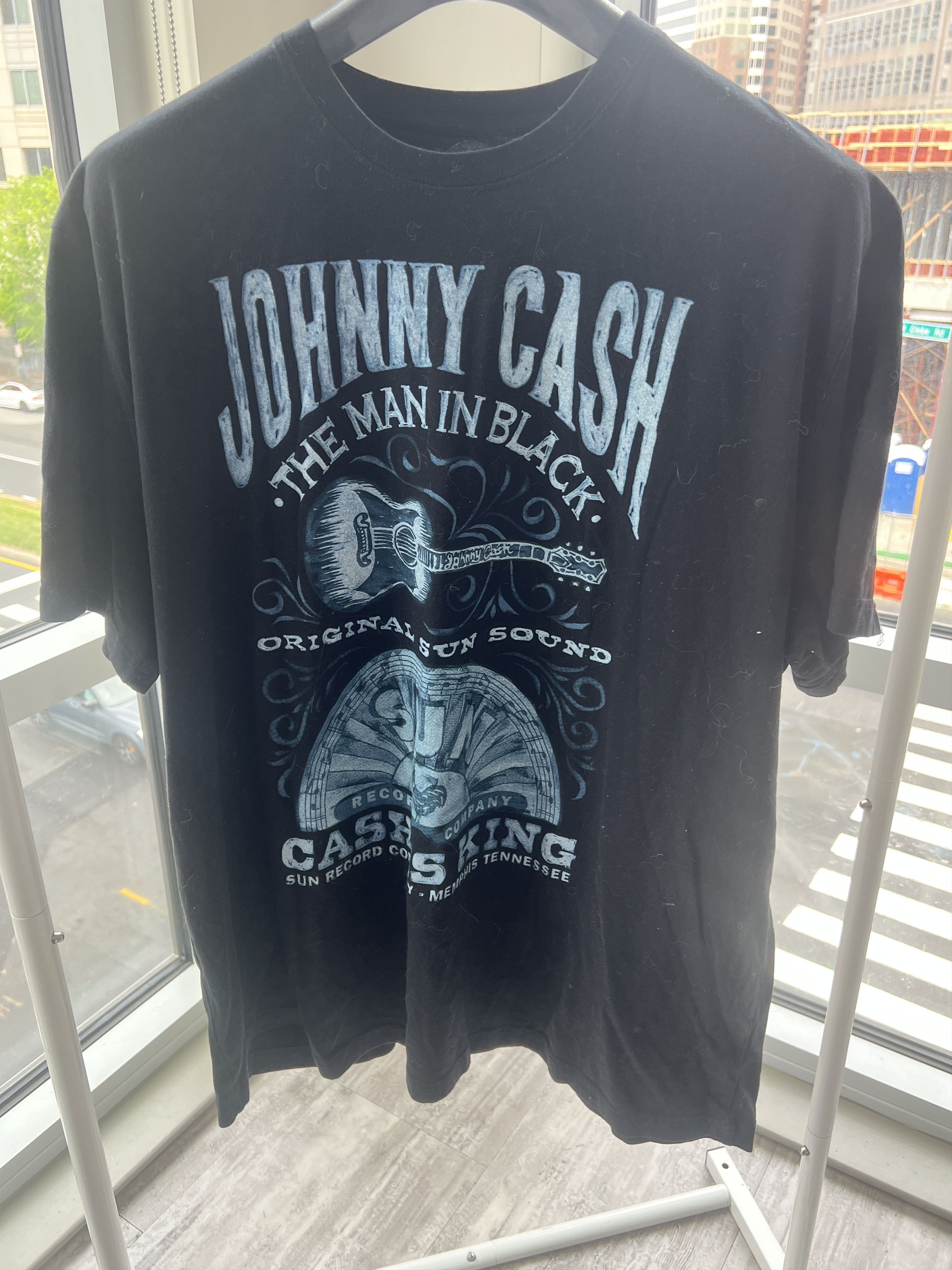 Other Johnny Cash Sun Records Man in Black Graphic Black 3XLT Size US XXL / EU 58 / 5 - 1 Thumbnail