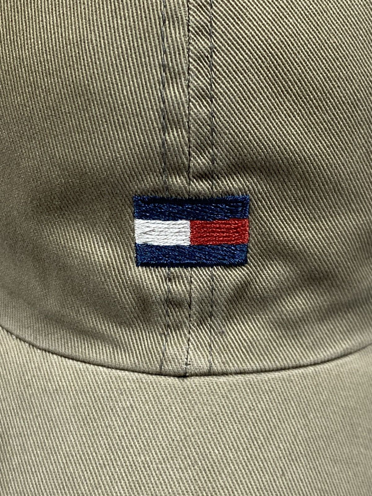 Tommy Hilfiger × Vintage Vintage Tommy Hilfiger Distressed Center Logo Cap Hats Size ONE SIZE - 4 Thumbnail