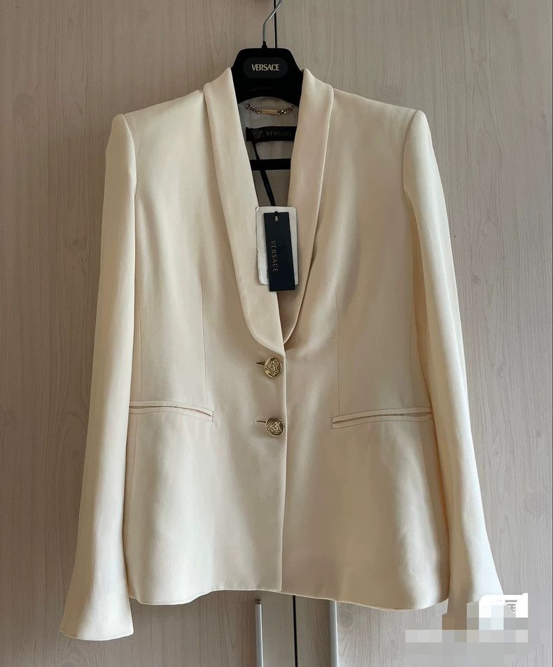 Versace Versace Mulberry silk genuine suit Size S / US 4 / IT 40 - 1 Thumbnail
