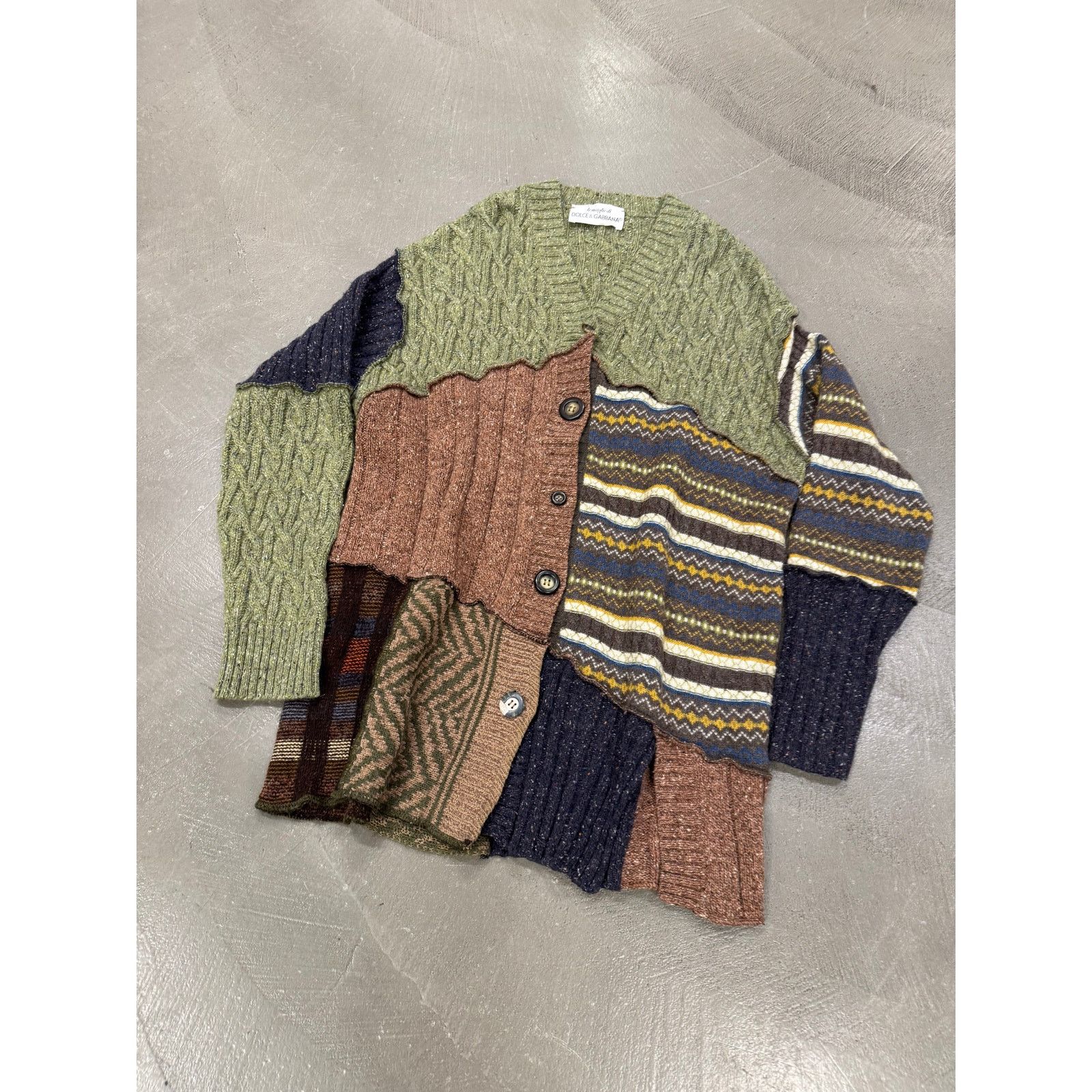 Dolce & Gabbana A/W1996 Dolce & Gabbana patchwork reconstructed sweater Size M / US 6-8 / IT 42-44 - 2 Thumbnail