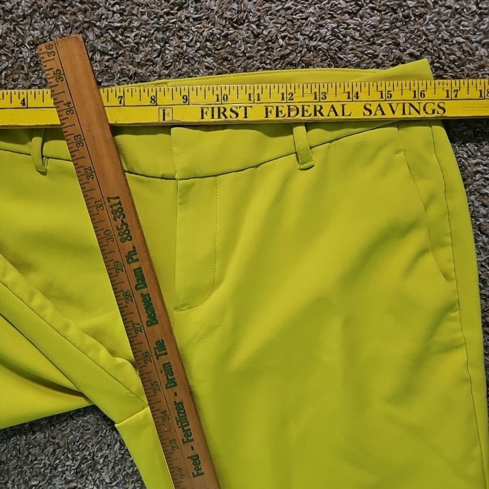 Old Navy Old Navy Harper Mid Rise 10R Yellow Pants Size 32" / US 10 / IT 46 - 4 Thumbnail