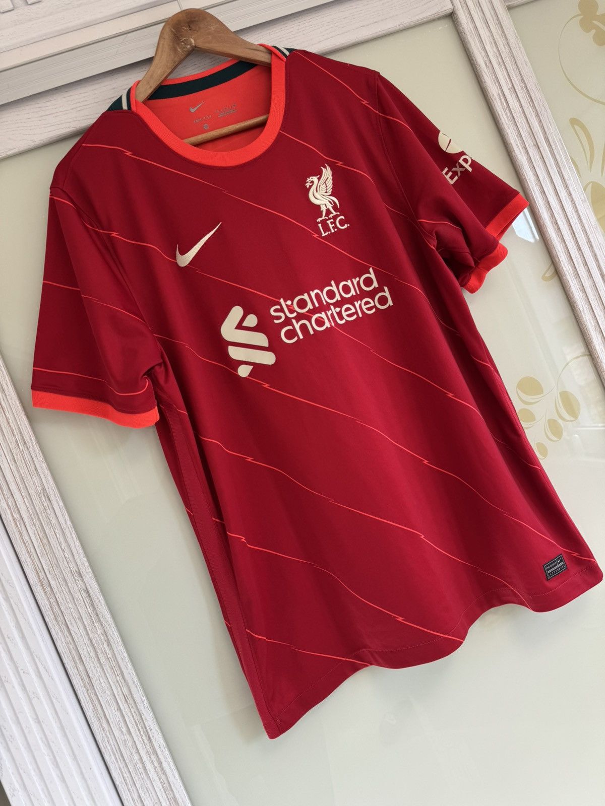 Nike Liverpool 2021-2022 Home Soccer Jersey Football Kit Shirt Size US XL / EU 56 / 4 - 4 Thumbnail