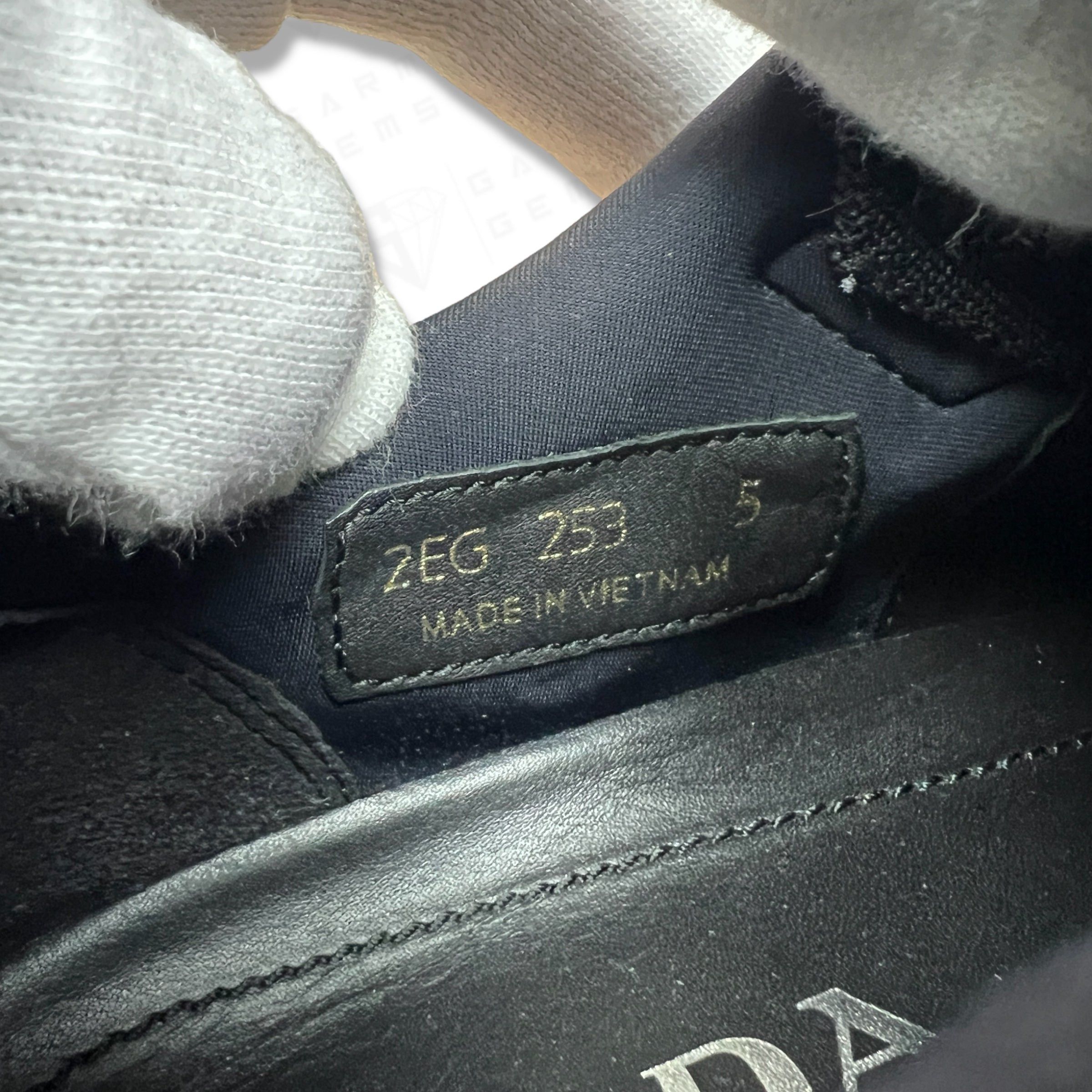 Prada Prada Cloudbust Knit Low Top Trainers Size US 6 / EU 39 - 10 Thumbnail