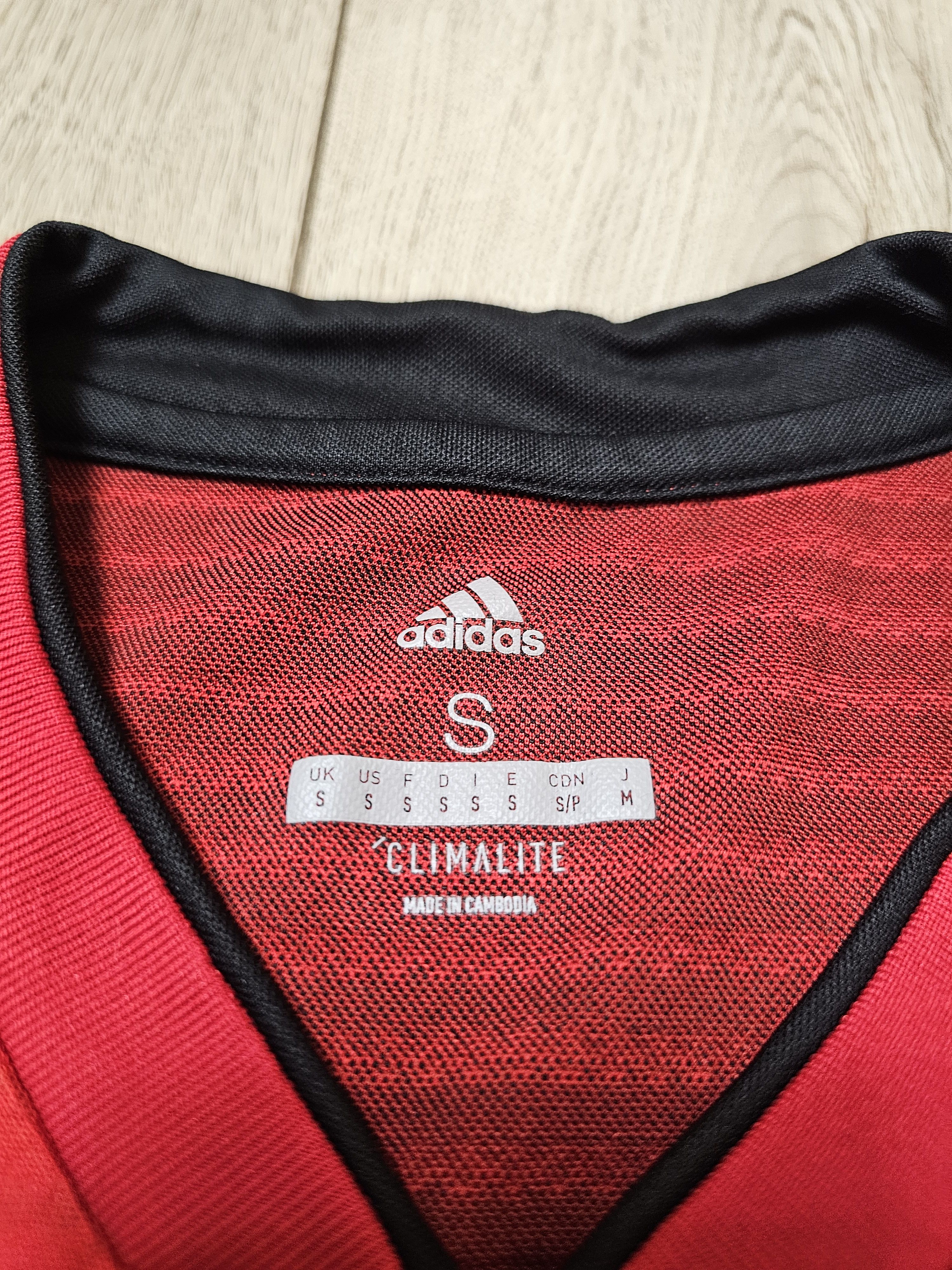 Adidas MANCHESTER UNITED 2018 2019 HOME FOOTBALL SOCCER JERSEY Size US S / EU 44-46 / 1 - 5 Thumbnail