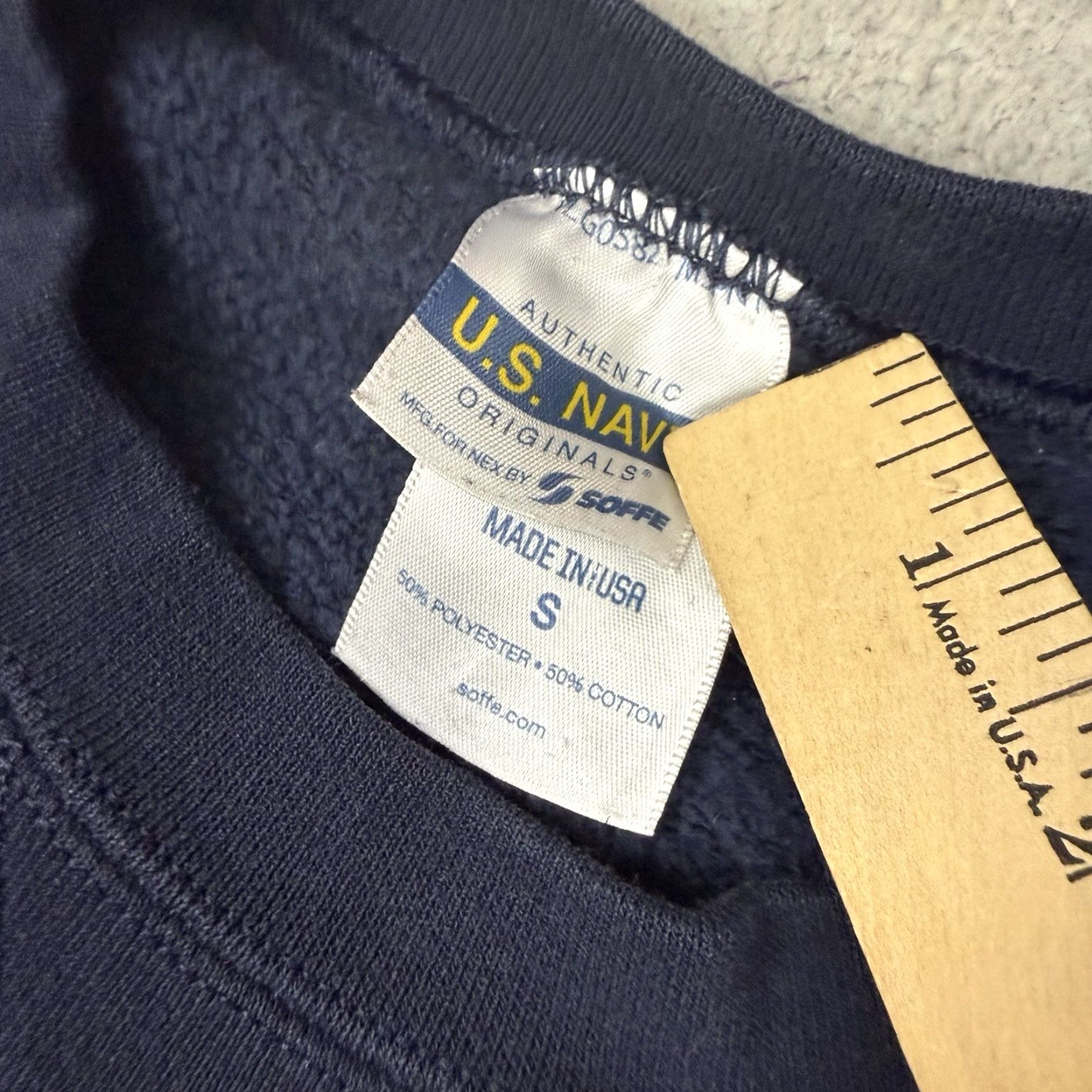 Soffe VINTAGE Soffe Navy Sweatshirt Mens Small Blue Military Issued Pullover Crew Neck Graphic Print 90s USA America Patriotic USA Navy | Sweatshirt | Mens Size US S / EU 44-46 / 1 - 6 Thumbnail