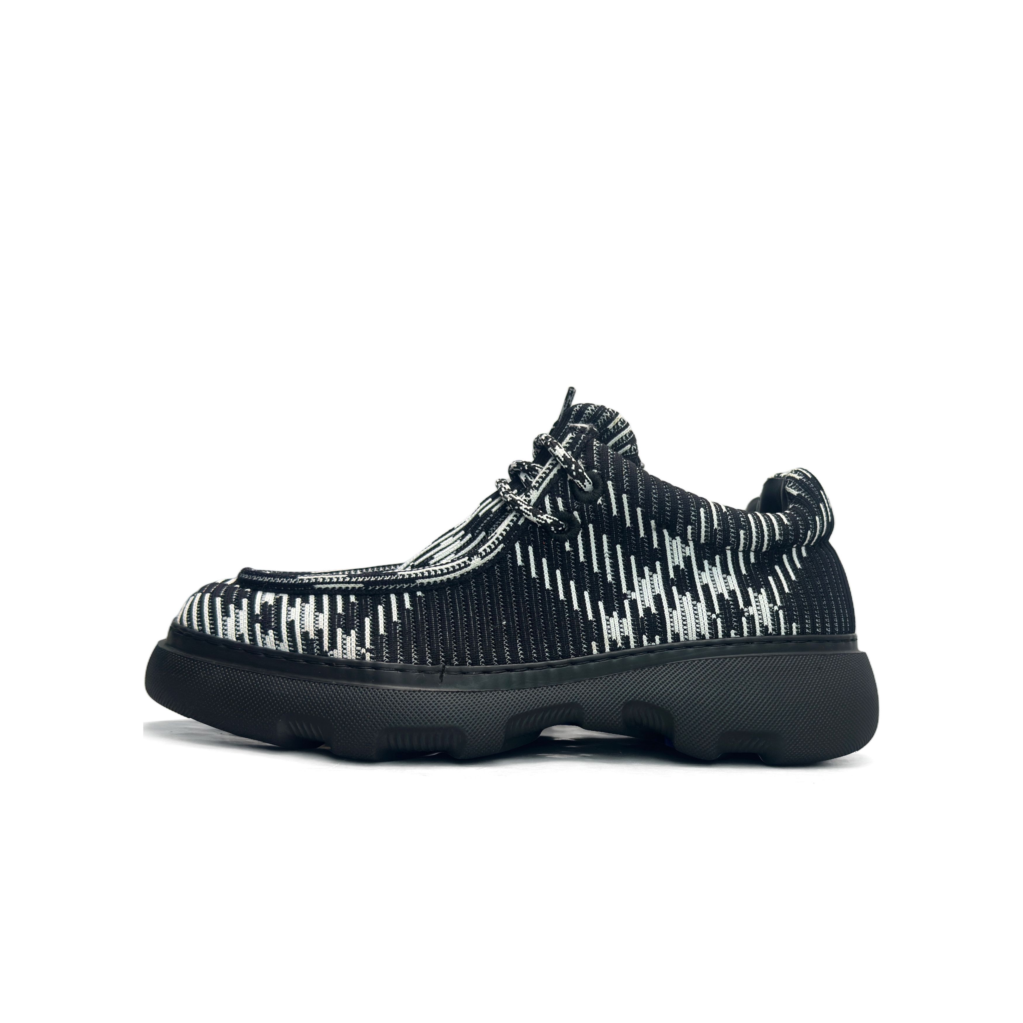 Burberry Burberry Knit Low-Top Sneakers US 7 Size US 7 / EU 40 - 1 Thumbnail