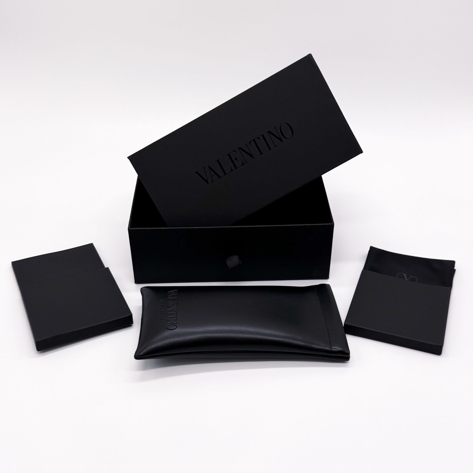 Valentino NEW VALENTINO SUNGLASSES VLS-168A LIMITED EDITION GOLD/GREEN Size ONE SIZE - 10 Thumbnail