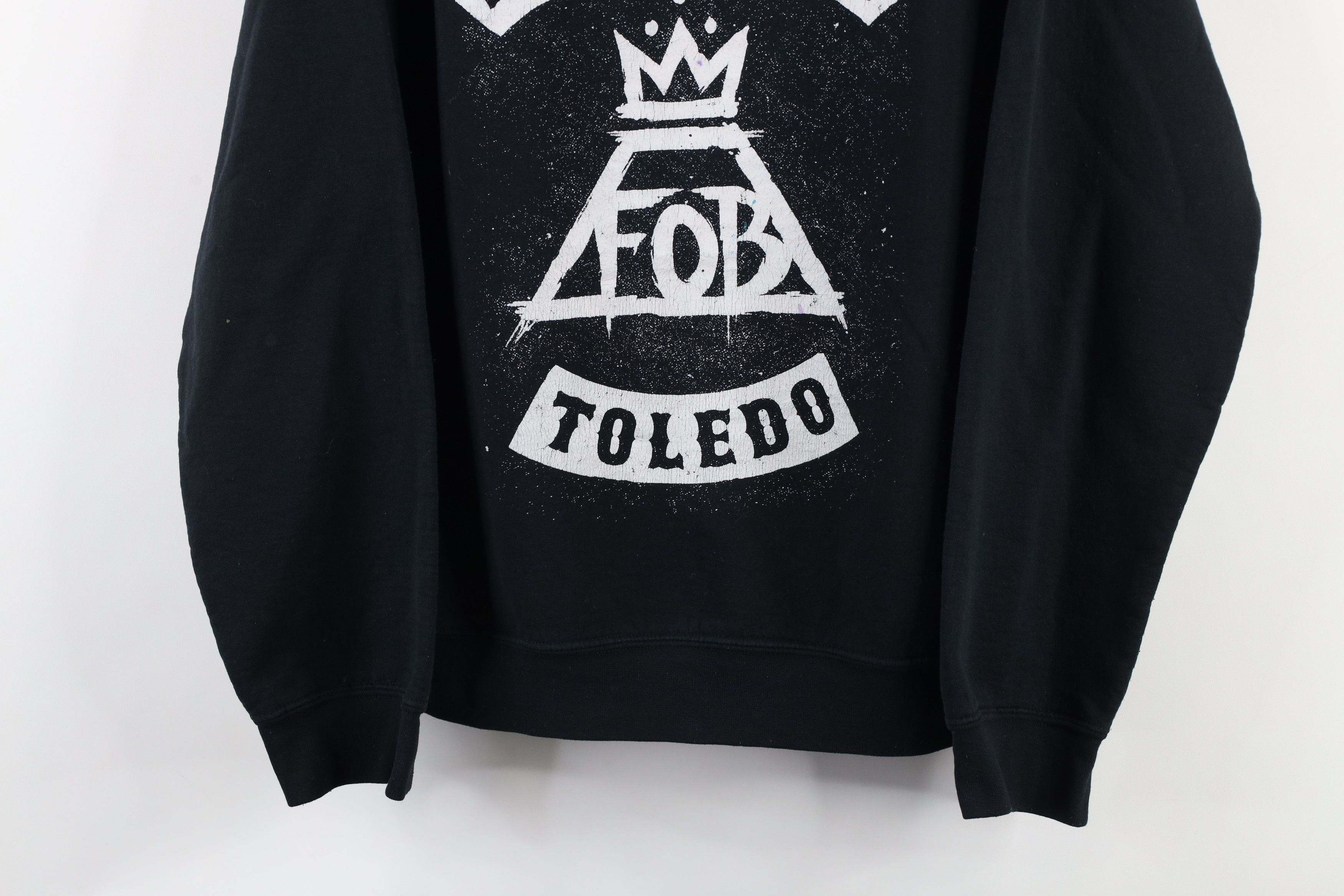 Vintage Vintage Y2K 2014 Mounmentour Fall Out Boy Band Sweatshirt Size L / US 10 / IT 46 - 3 Thumbnail