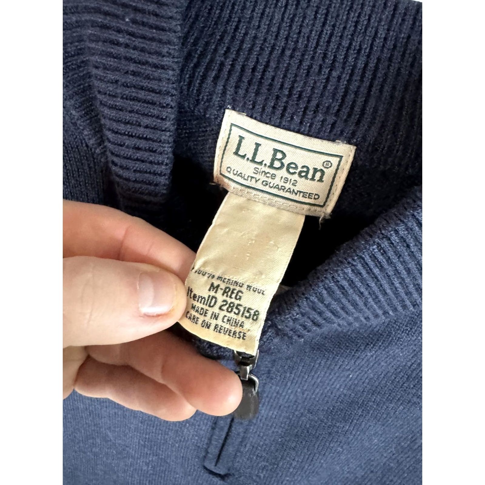 Vintage LL Bean Sweater Mens Medium Navy Merino Wool Quarter Zip Mock Neck Pullover Size US M / EU 48-50 / 2 - 6 Thumbnail
