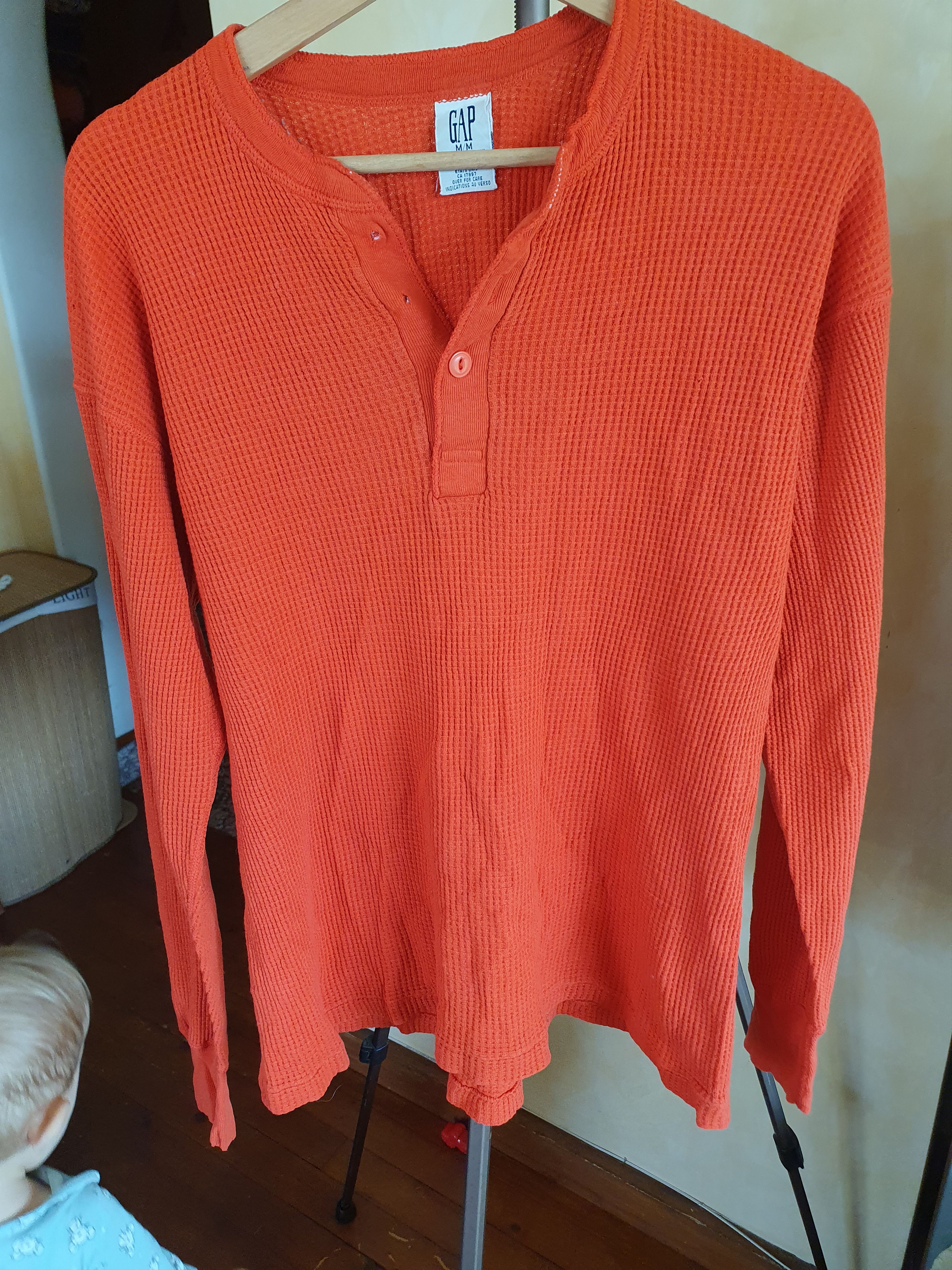 Gap Gap Vtg Made in USA Waffle-Knit Long Sleeve t-shirt TRASHED Size US M / EU 48-50 / 2 - 1 Thumbnail