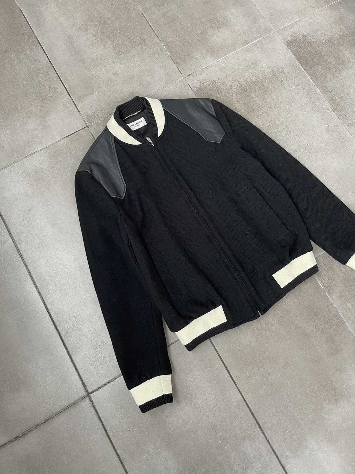 Saint Laurent Paris SS19 Saint Laurent Two Tone Black Wool Teddy Bomber Jacket Size US S / EU 44-46 / 1 - 7 Thumbnail