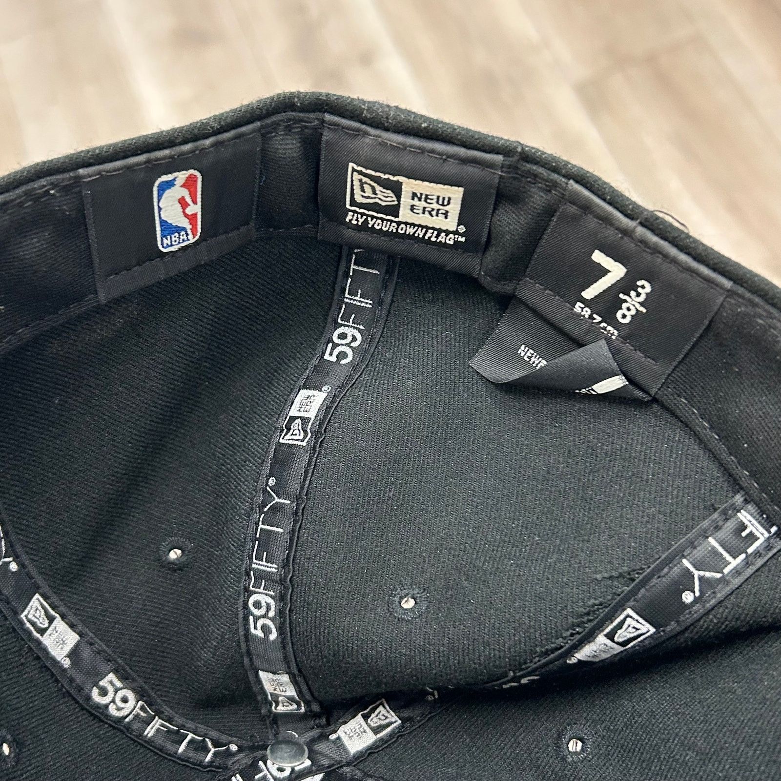 New Era Brooklyn Nets 59Fifty New Era Fitted Hat Cap sz 7 3/8 B25 Size ONE SIZE - 6 Thumbnail