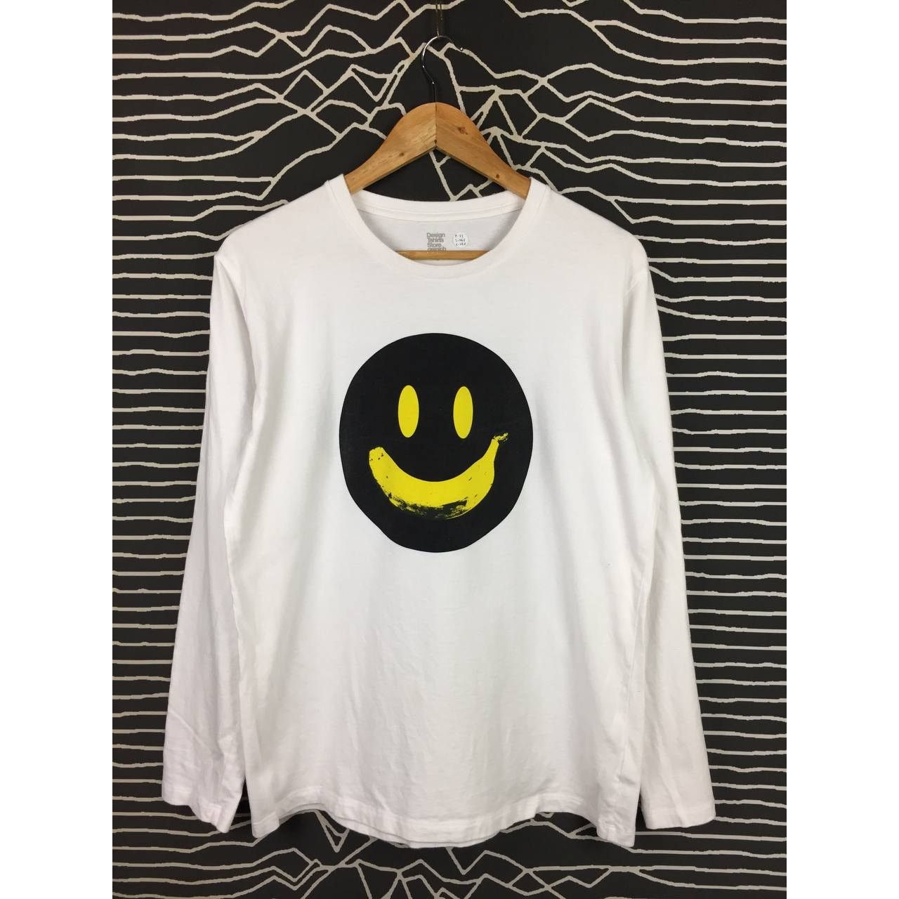 Japanese Brand × Vintage Design Tshirts Store Graniph Smiley Banana Long Sleeve Tee Size US L / EU 52-54 / 3 - 1 Thumbnail