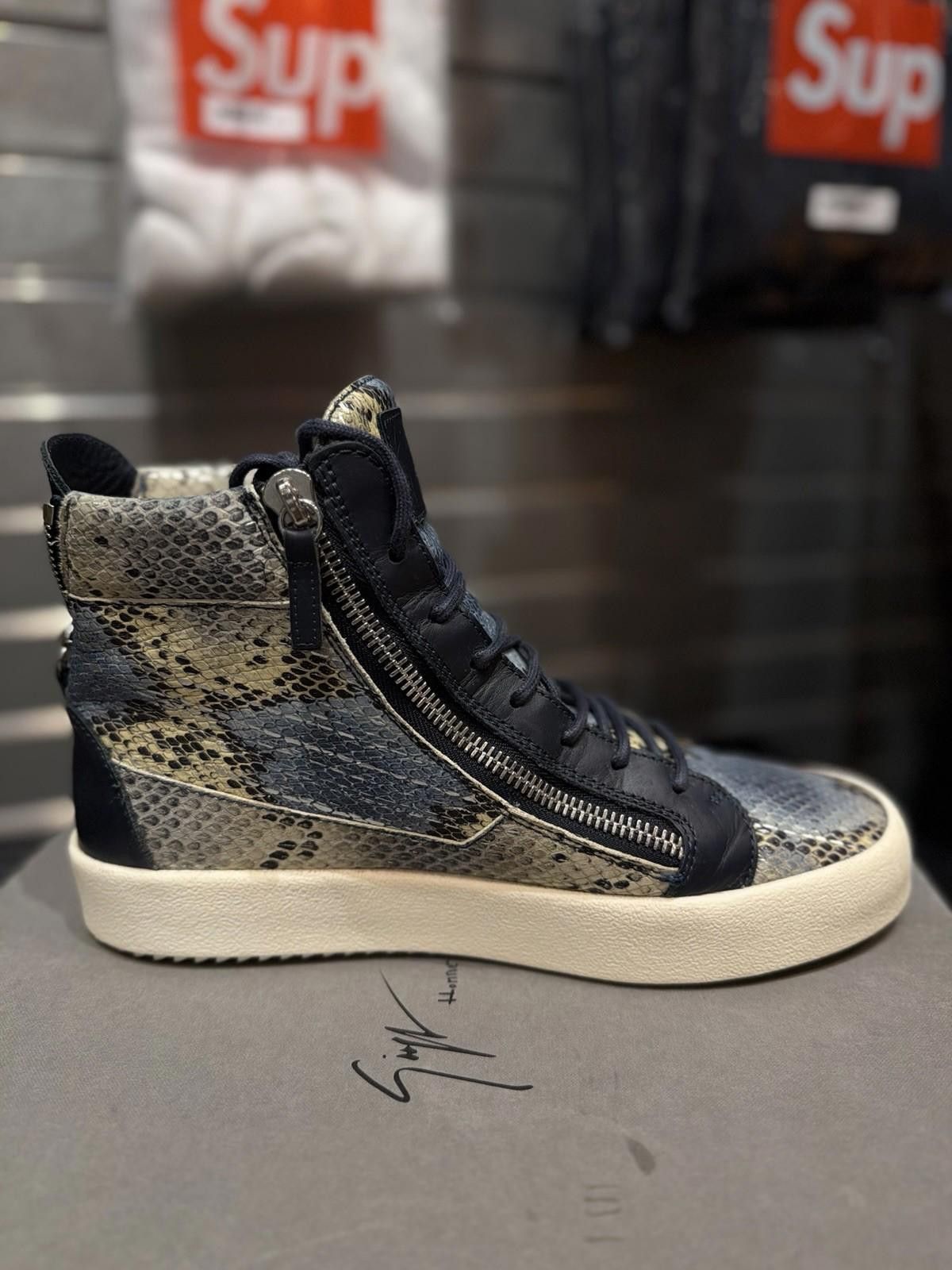Giuseppe Zanotti Giuseppe Zanotti Embossed Snakeskin Sneakers - 44EU/11US Size US 11 / EU 44 - 6 Thumbnail
