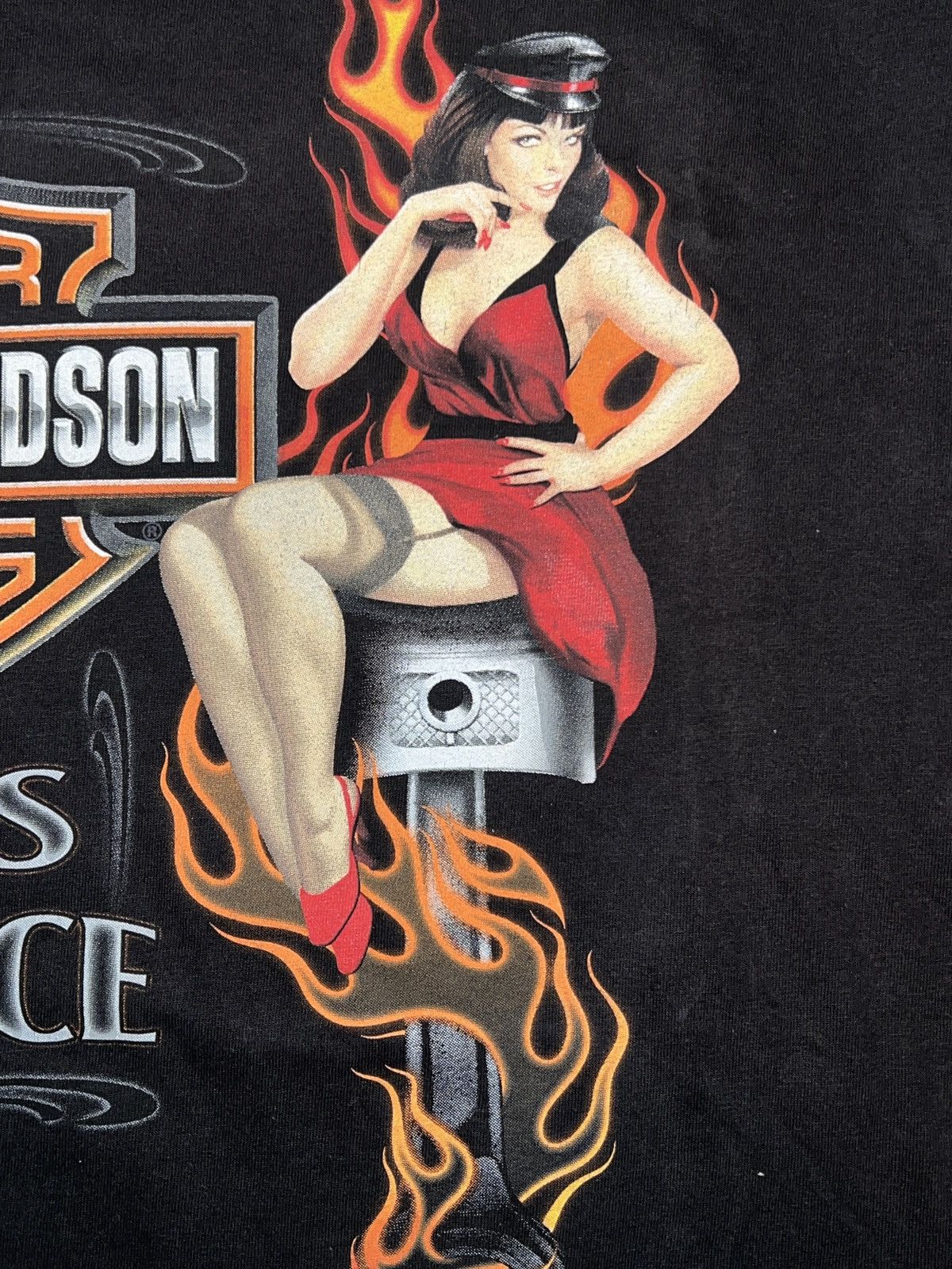 Harley Davidson Vintage Harley-Davidson Pin-Up Girl Sales & Service T-Shirt Size US XL / EU 56 / 4 - 5 Thumbnail