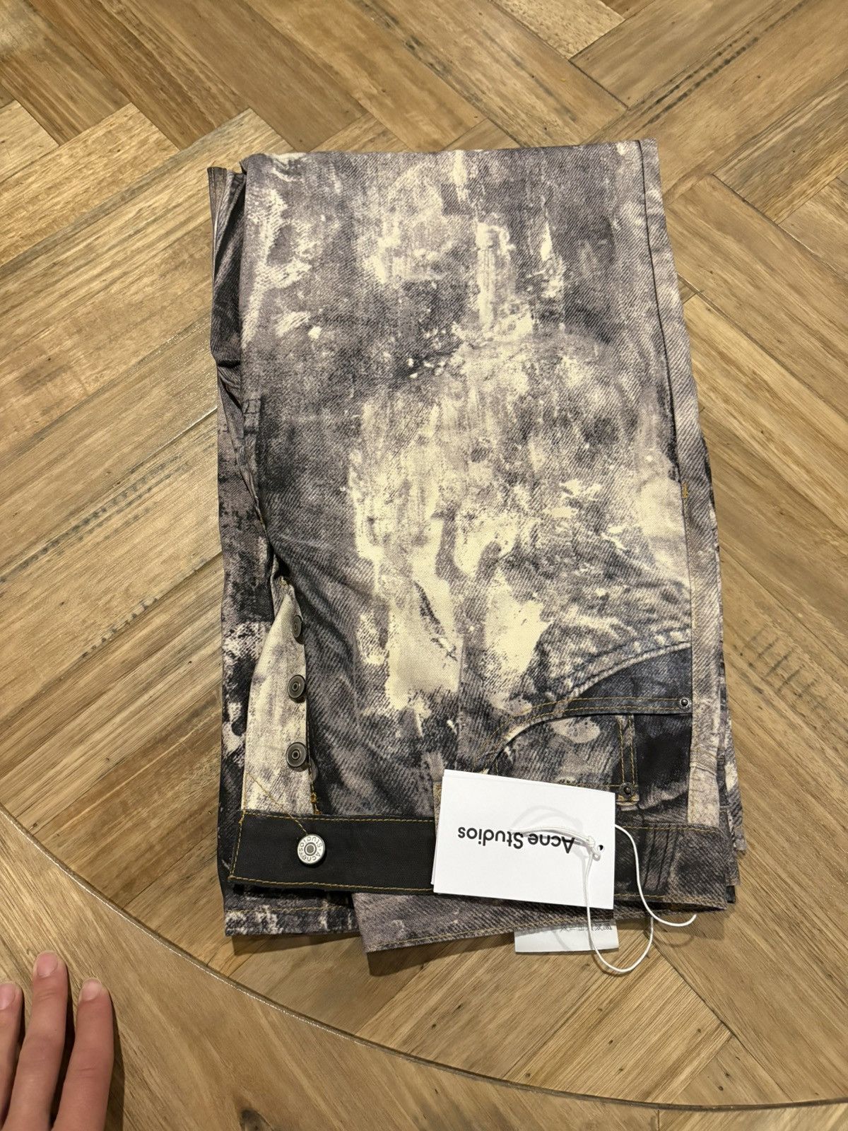 Acne Studios Acne Studios cool grey 1981 Size US 34 / EU 50 - 1 Thumbnail