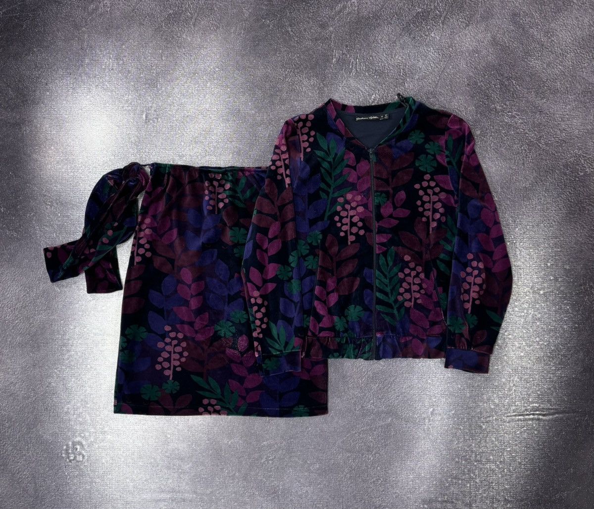 Gudrun Sjoden Gudrun Sjoden Women’s Velour Floral Set Skirt/Jacket Size M / US 6-8 / IT 42-44 - 1 Thumbnail