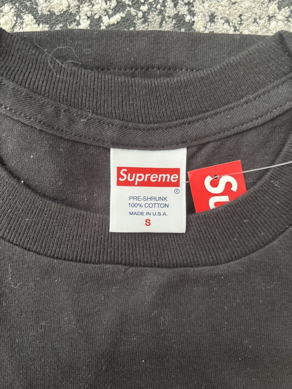 Supreme Supreme D’Hiver Tee Black FW19 Size US S / EU 44-46 / 1 - 3 Thumbnail