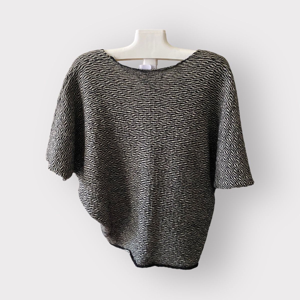 Comme des Garcons Vintage 70-80’ Comme Des Garcons Bat Wing Blouse Size M / US 6-8 / IT 42-44 - 4 Thumbnail
