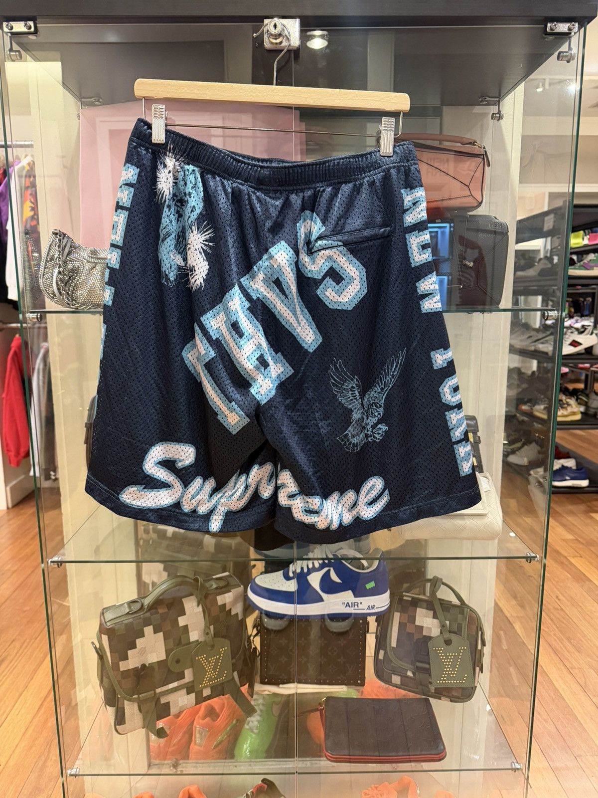 Supreme Supreme Varisty Mesh Shorts - Navy Size US 30 / EU 46 - 2 Thumbnail