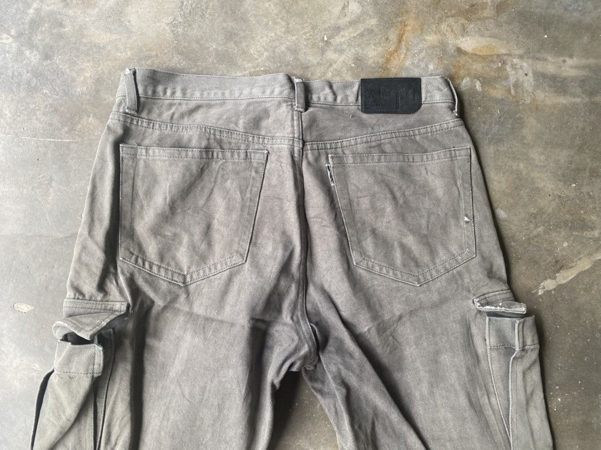If Six Was Nine × Japanese Brand Mackdaddy Cargo Scovil Button Distressed Denim Size US 34 / EU 50 - 5 Thumbnail