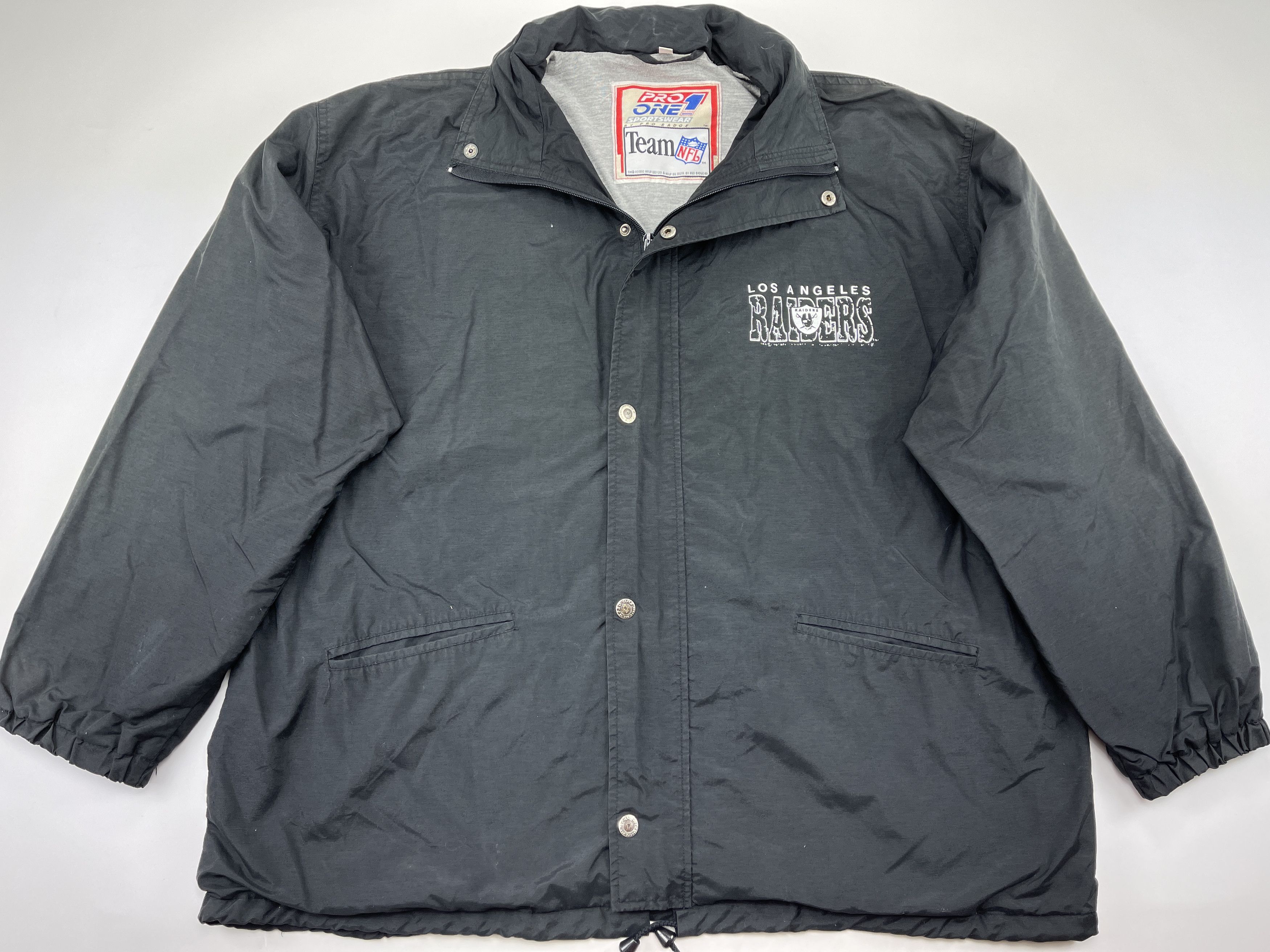 NFL Los Angeles Raiders jacket vintage bomber Oakland Raiders L Size US L / EU 52-54 / 3 - 8 Thumbnail