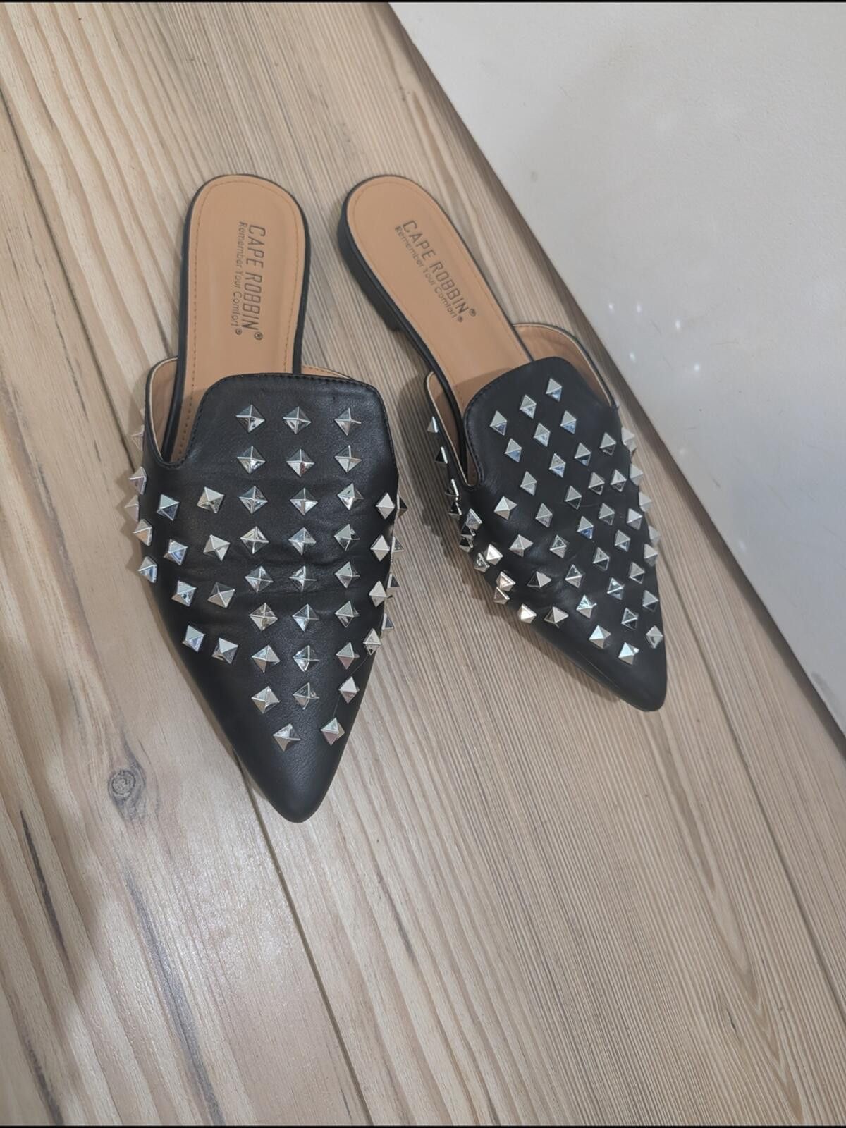 Other Cape Robbin Studded Pointed Toe Mules Black Silver Size 9 Size US 9 / IT 39 - 4 Thumbnail