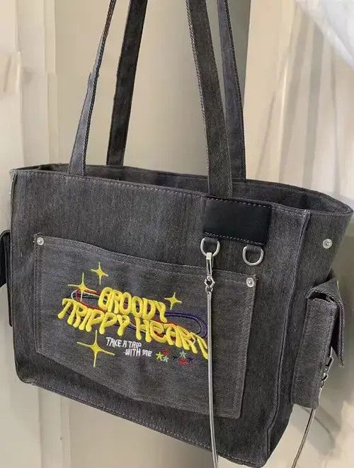 Individualized Shirts Fashion embroidery tote bag with chain vintage Size ONE SIZE - 3 Thumbnail