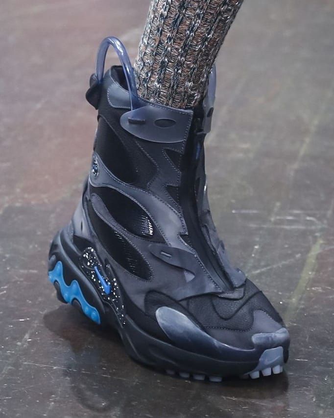 Jun Takahashi × Nike Nike React Boot 'Black Blue Nebula' Fall/Winter 2019/20 Size US 10.5 / EU 43-44 - 9 Thumbnail