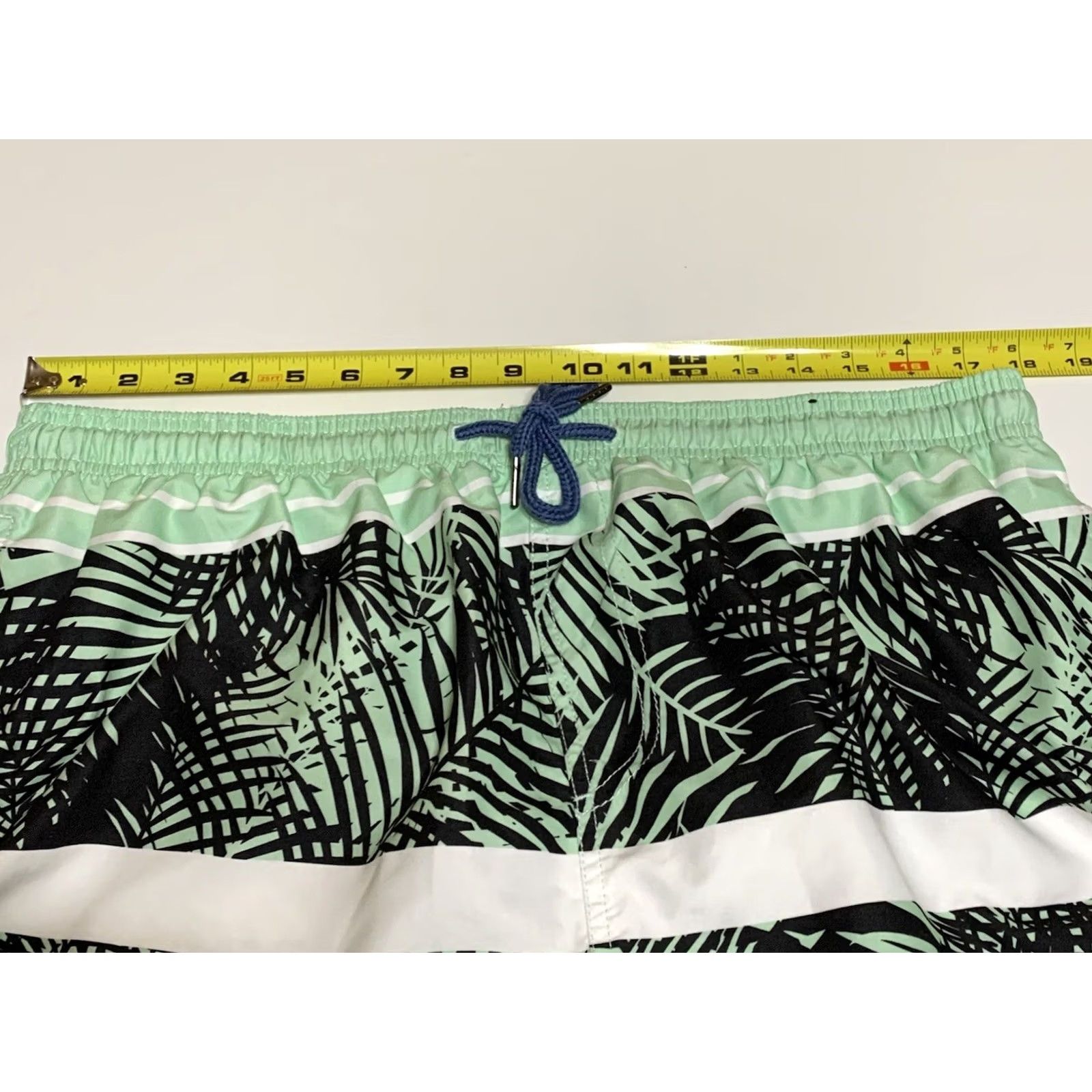 Vintage Spicy Tuna Swim Trunks Mens XL Above-the-Knee Green Palm Tree Netted Board Shorts Size US 36 / EU 52 - 3 Thumbnail